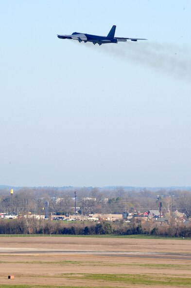 A seventh B-52H Stratofortress takes-off during a Large Force Departure, at Barksdale Air Force Base, La., March 10. Aircrafts from the 2nd Bomb Wing’s 20th and 96th Bomb Squadrons participated in the training event formerly known as a Minimal Interval Take-Off, now called a Large Force Departure. Each B-52 launched approximately 30 seconds after it’s predecessor showing the crews how to handle turbulence in the wake of other aircraft. (U.S. Air Force photo/Senior Airman Joanna M. Kresge)
