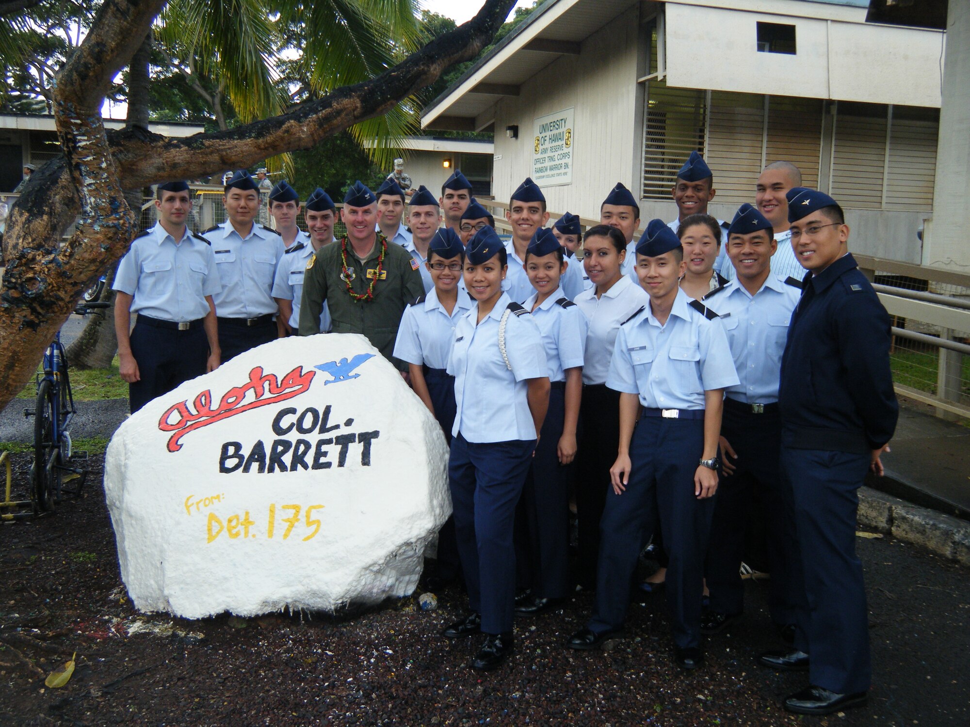 Col. Sam Barrett (in flight suit), 15th Wing commander at Joint Base Pearl Harbor-Hickam, Hawaii, visits the cadets of Detachment 175, a Reserve Officers’ Training Corps unit March 10 at the University of Hawaii at Manoa. During his visit, Colonel Barrett spoke to the 91 cadets about leadership, 15th Wing transitions, growing up in a military family and serving in the military with a family. (U.S. Air Force courtesy photo)