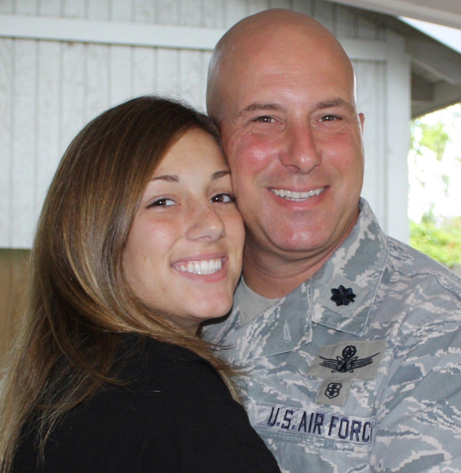 Lt Col Dwayne Hall and his daughter, Madison