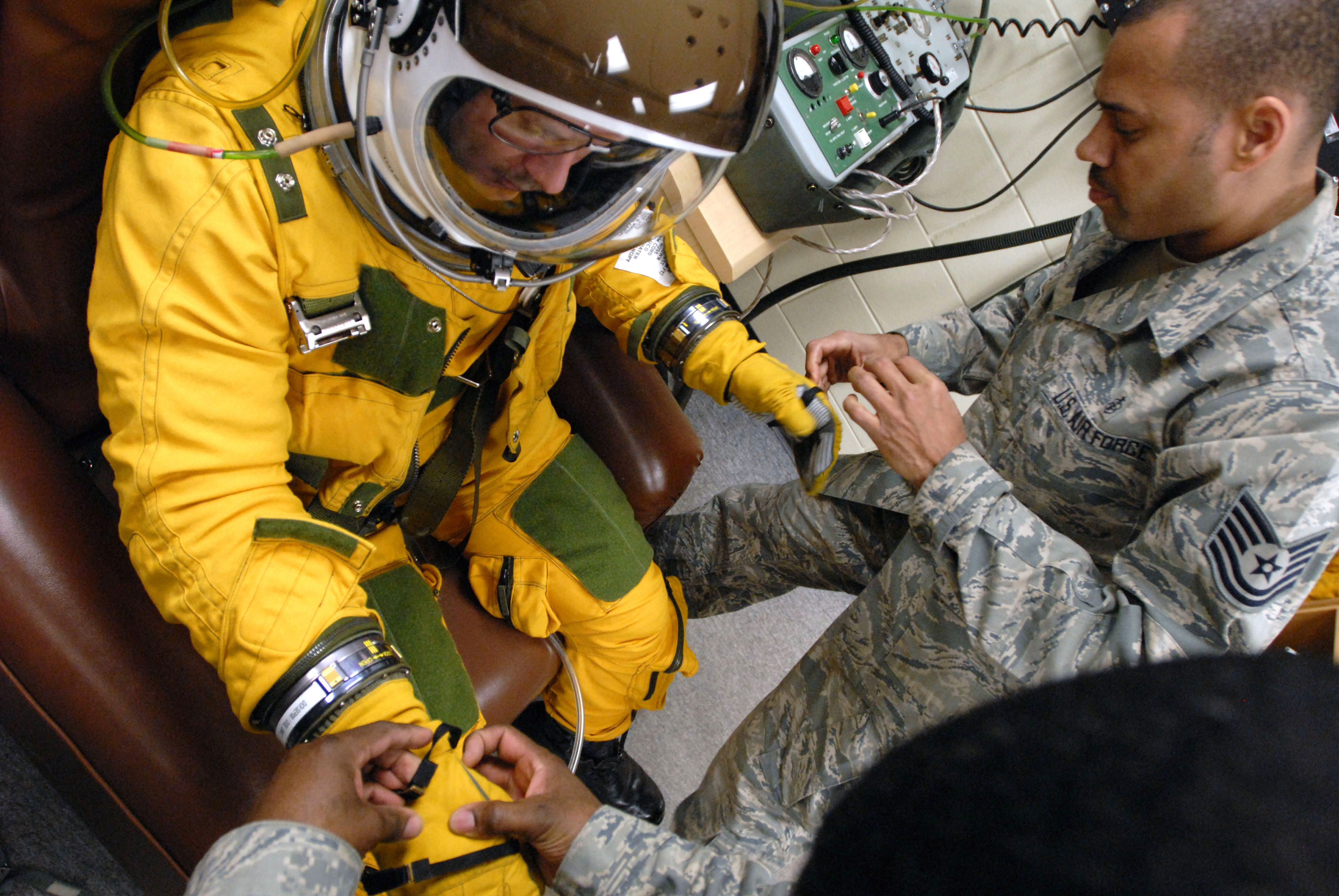 U.S. Air Force Tech. Sgt. Vontez Morrow preps U2 pilot U.S. Air Force