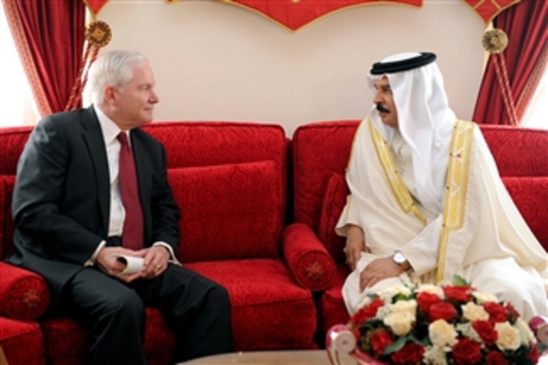 Secretary of Defense Robert M. Gates meets with the King of Bahrain Hamad bin ISA al-Khalifa at Safriyah Palace in Bahrain on March 12, 2003.  