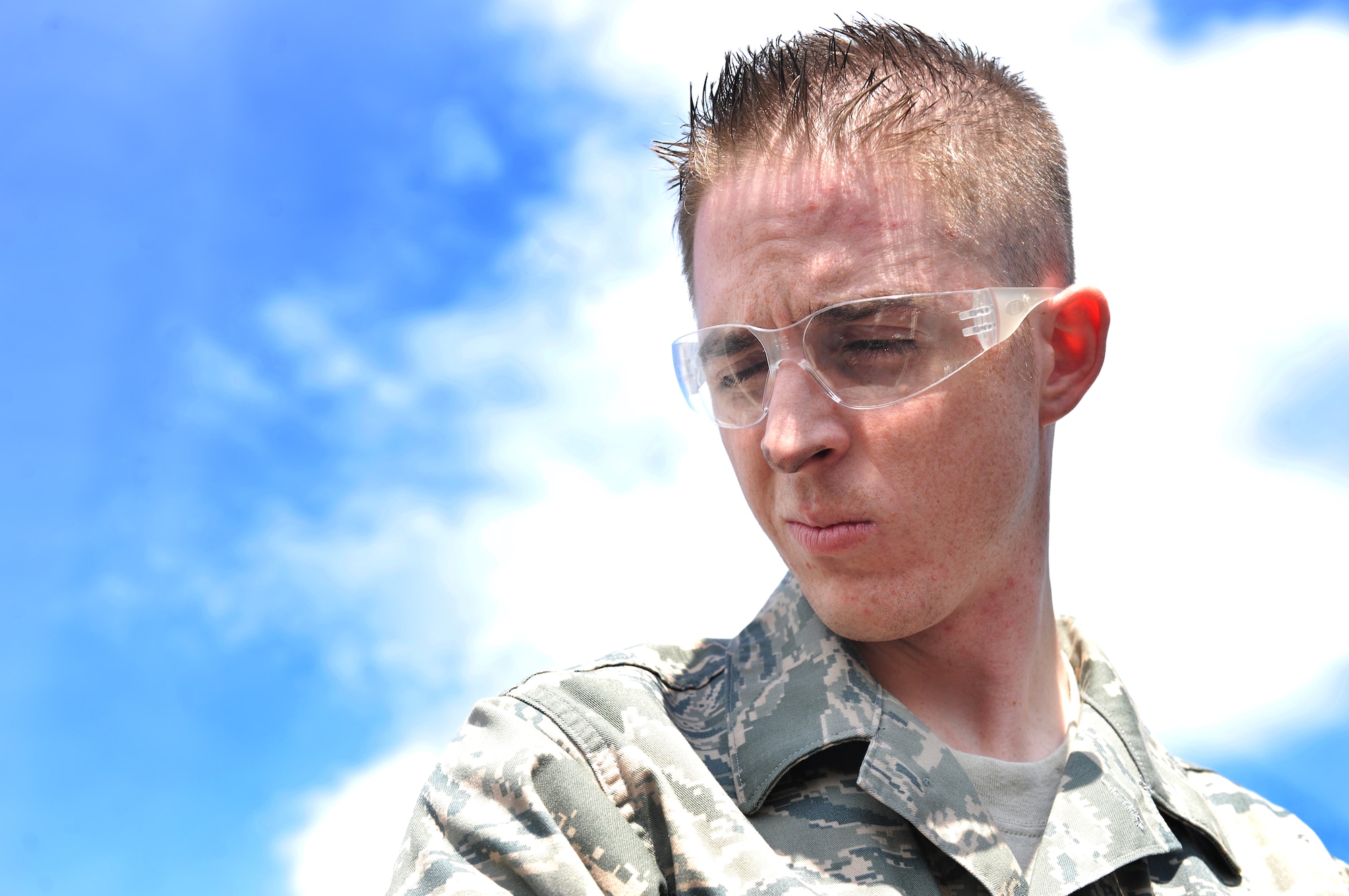 MOODY AIR FORCE BASE, Ga.-- Staff Sgt. Ryan Schmitz, 23rd Logistics Readiness Squadron vehicle maintenance customer services Non-Commissioned officer in charge, checks the battery power on a semi-truck after charging the battery March 15. Sergeant Schmitz responded to the maintenance problem through mobile operations which cuts down on man hours. (U.S. Air Force photo/Airman 1st Class Joshua Green)(RELEASED)

