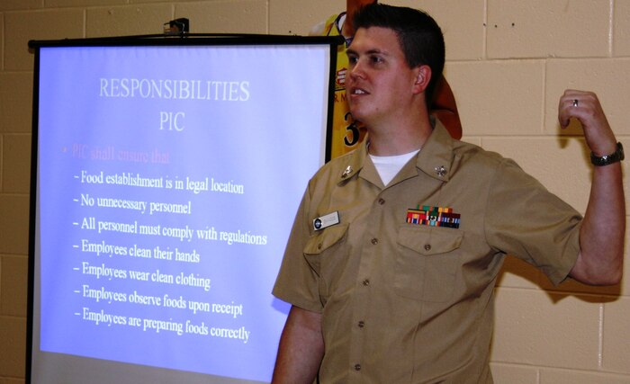 Hospital Corpsman 1st Class Charles Skaggs conducts a food service training class for Joint Base Charleston personnel March 7 at Naval Health Clinic Charleston. HM1 Skaggs is a Preventive Medicine Technician assigned to NHCC. (U.S. Navy photo/Jeff Kelly)

