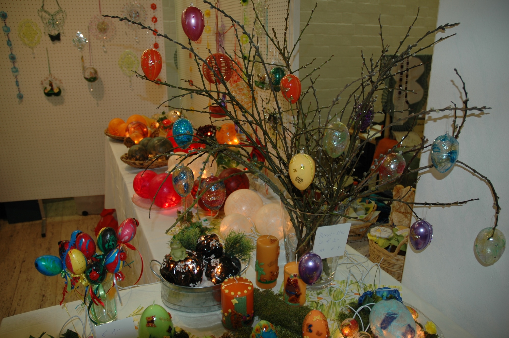 BITBURG, Germany – A special art and handicraft market, including jewellery, Easter decorations and other handmade items, will take place March 18-20 at the “Haus der Jugend“ or Youth House in Bitburg, Germany. Bitburg was called Beda in Celtic times, from which the market’s name originates. At the Beda Market, people will be able to find large-scale exhibitions. Entry is free. Opening times are noon to 6 p.m. March 18 and 10 a.m. to 6 p.m. March 19 and 20. (U.S. Air Force photo/Iris Reiff)