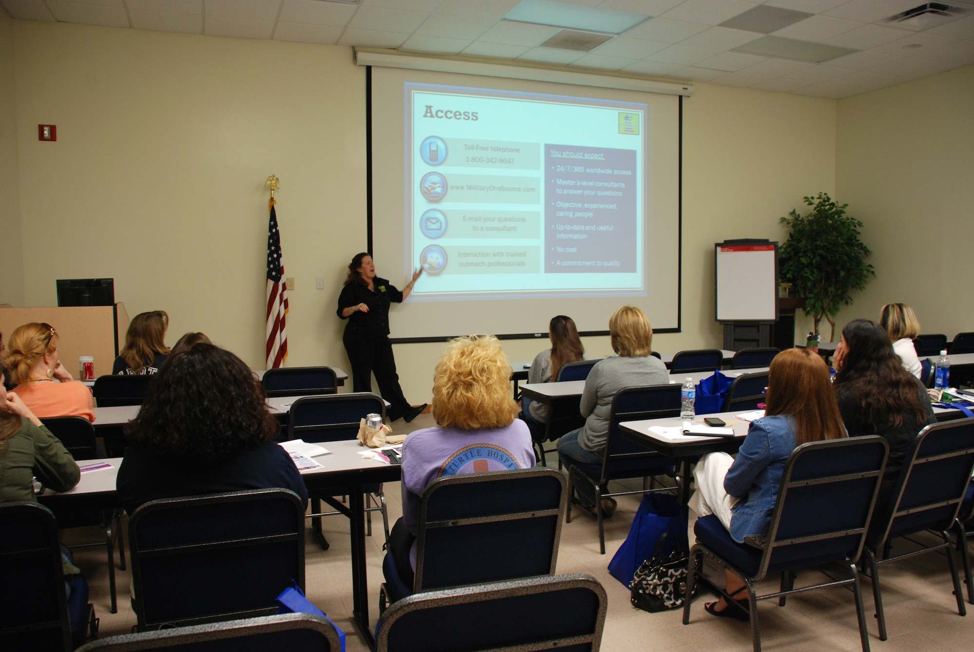 PATRICK AIR FORCE BASE, Fla. - Experts from both military and civilian orginazations briefed an audience of about two dozen military spouses about their benefits and basic military need-to-know information for the Heart Link Program here.  (U.S. Air Force photo/Capt. Ryan Liss)
