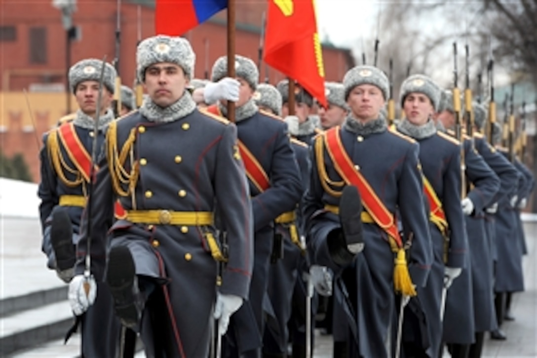 Russian soldiers march during a welcoming ceremony for Secretary of Defense Robert M. Gates at the Tomb of the Unknown Soldier in Moscow, Russia, on March 22, 2011.  