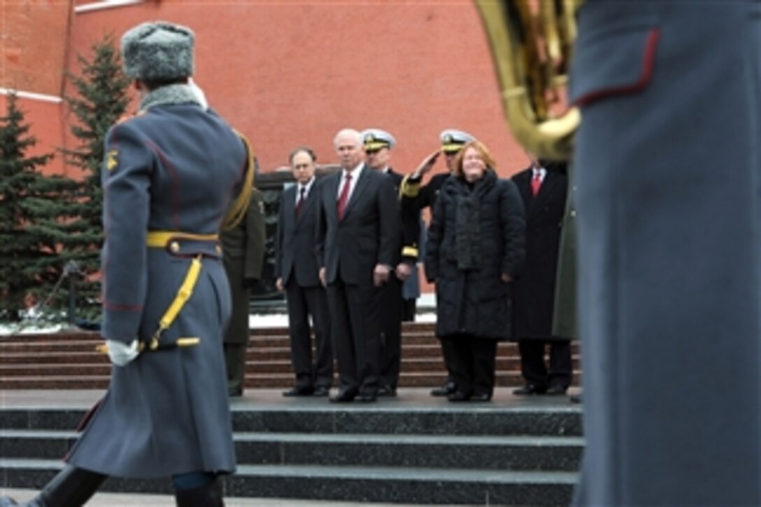Secretary of Defense Robert M. Gates and his wife Becky participate in a welcoming ceremony at the Tomb of the Unknown Soldier in Moscow, Russia, on March 22, 2011.  