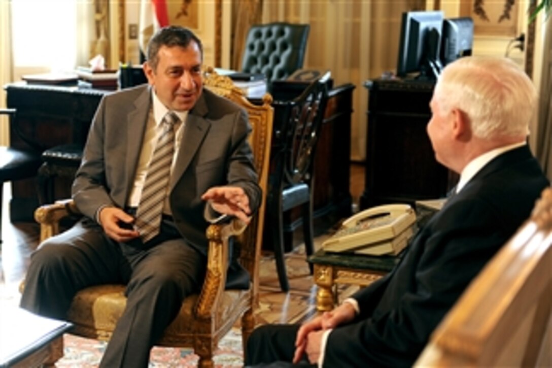Secretary of Defense Robert M. Gates meets with Egyptian Prime Minister Essam Sharaf in Cairo, Egypt, on March 23, 2011.  