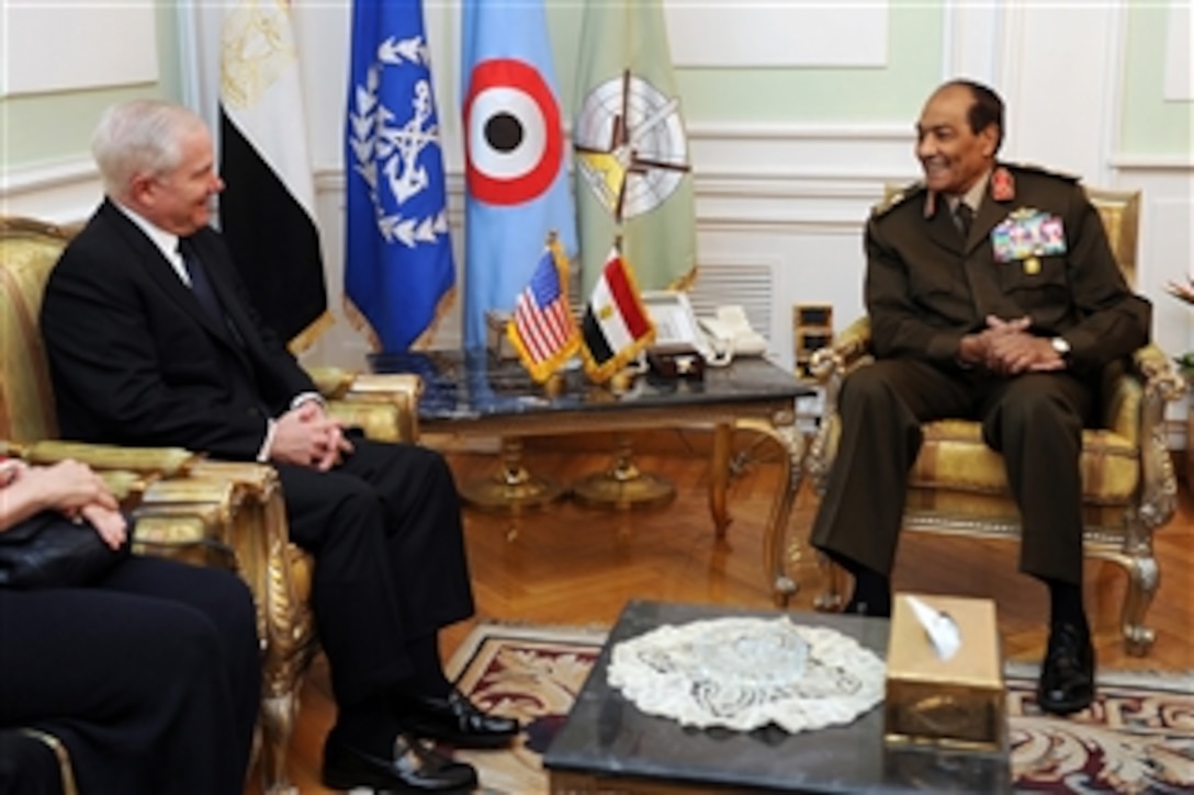 Secretary of Defense Robert M. Gates meets with Head of Supreme Military Council and Egyptian Defense Minister Mohamed Hussein Tantawi, in Cairo, Egypt, on March 24, 2011.  