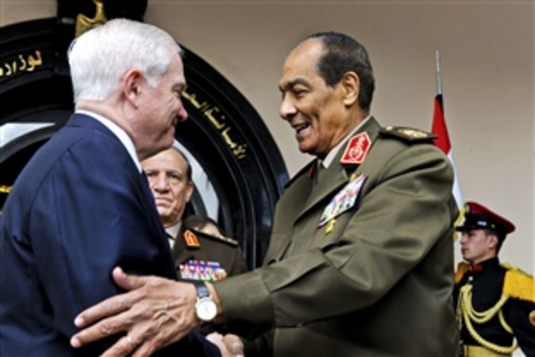U.S. Defense Secretary Robert M. Gates meets with Head of Supreme Military Council and Egyptian Defense Minister Mohamed Hussein Tantawi in Cairo, March 24, 2011.