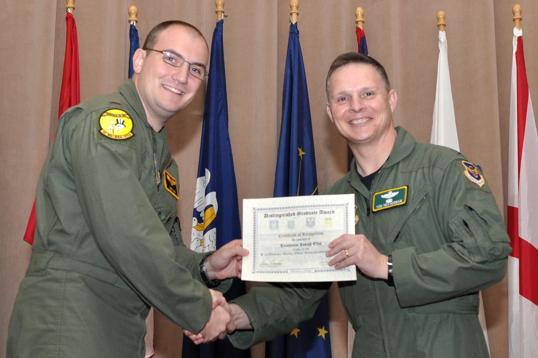 93rd BS FTU graduates Class 10-03 > 307th Bomb Wing > Article Display