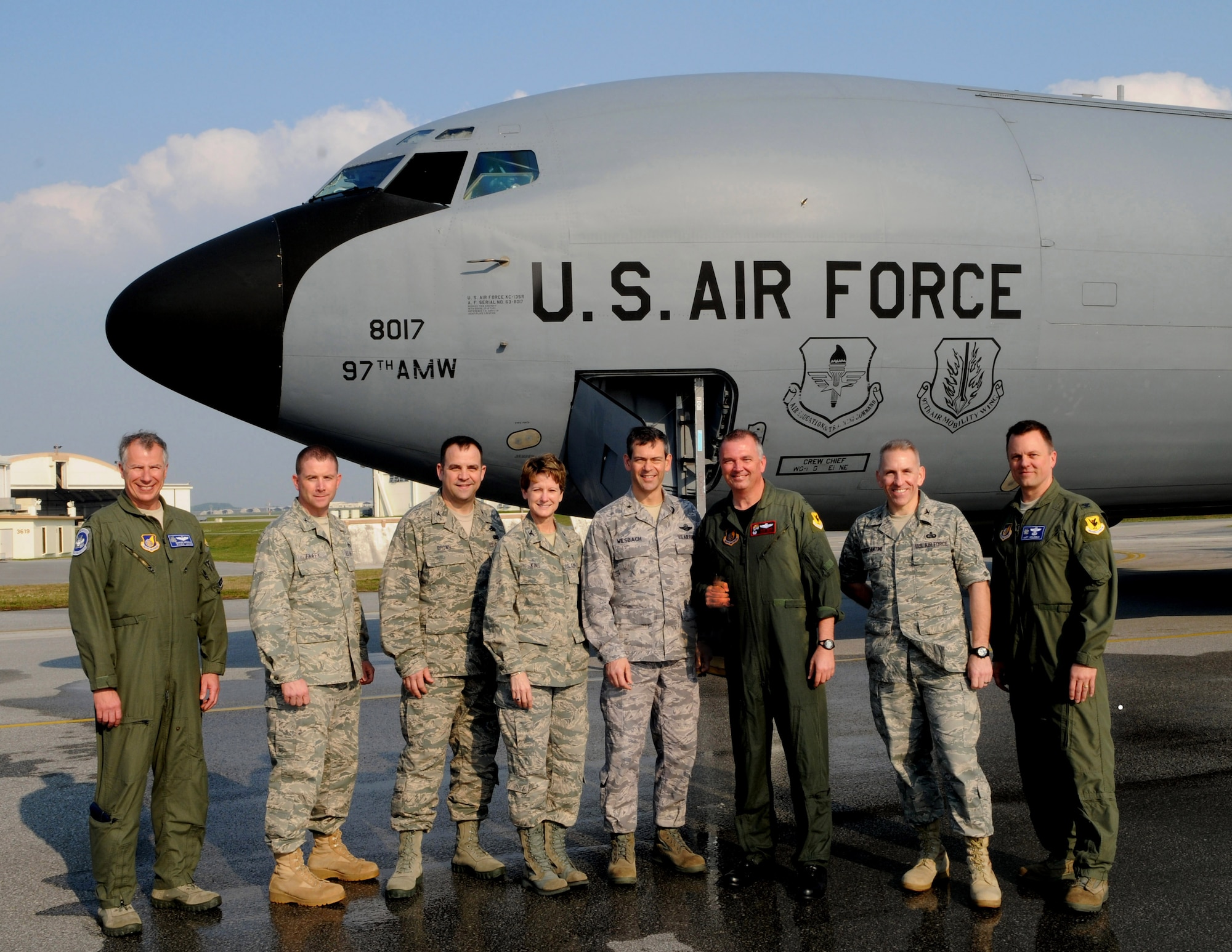 Col Rupp's fini flight > Kadena Air Base > News