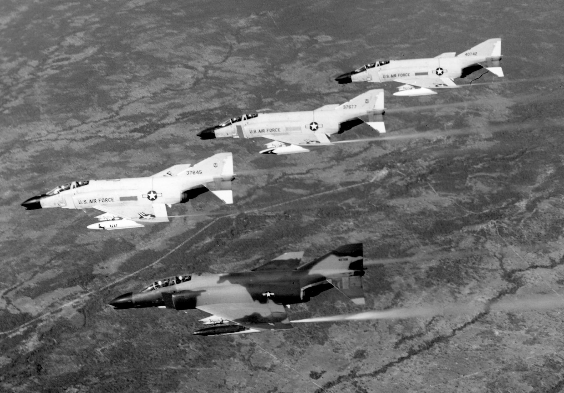 Countering MiGs: Air-to-Air Combat Over North Vietnam > National Museum of the United States Air Forceâ„¢ > Display