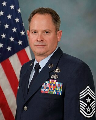 Chief Master Sgt. V. Lee Thompson