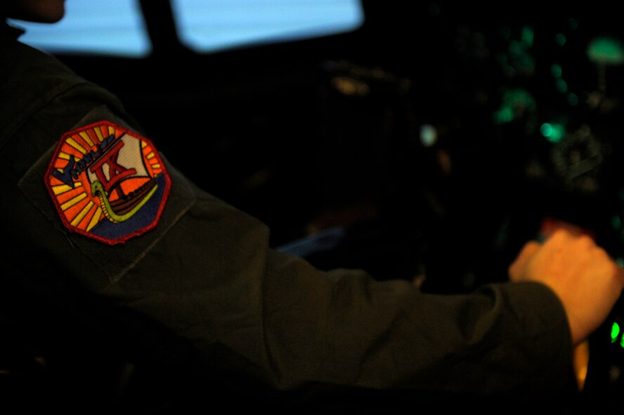 MOODY AIR FORCE BASE, Ga. -- A U.S. Air Force Academy cadet pushes the throttle forward while in a flight simulator April 29. Most of the cadets from Cadet Squadron Viking Nine who visited Moody hope to go on to pilot training after graduation from the Academy. (U.S. Air Force photo/Airman 1st Class Jarrod Grammel)(RELEASED)