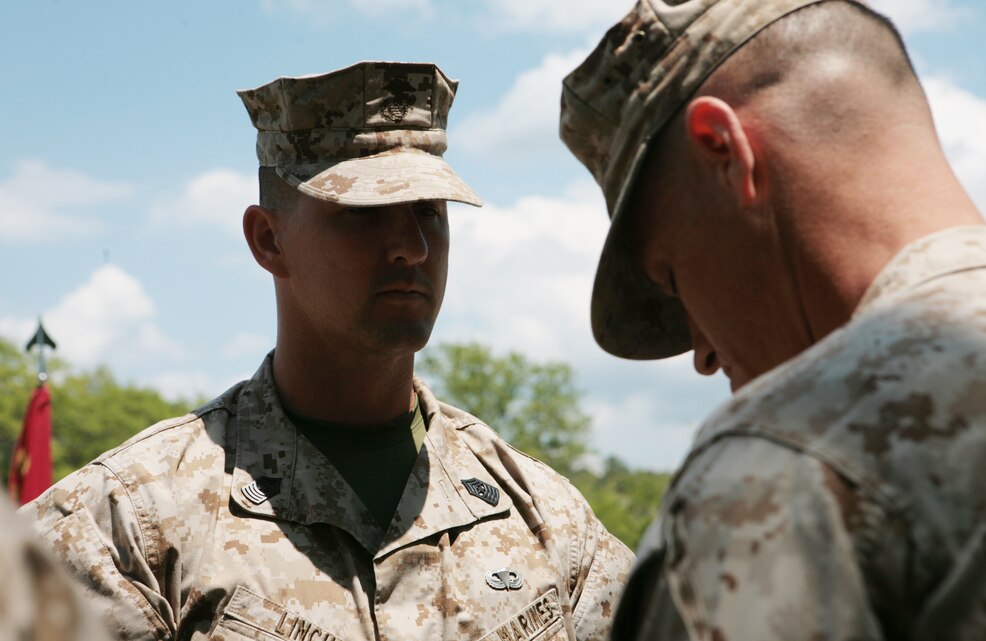 Bronze Star Medal honors CLB-2 sergeant major > 2nd Marine Logistics ...
