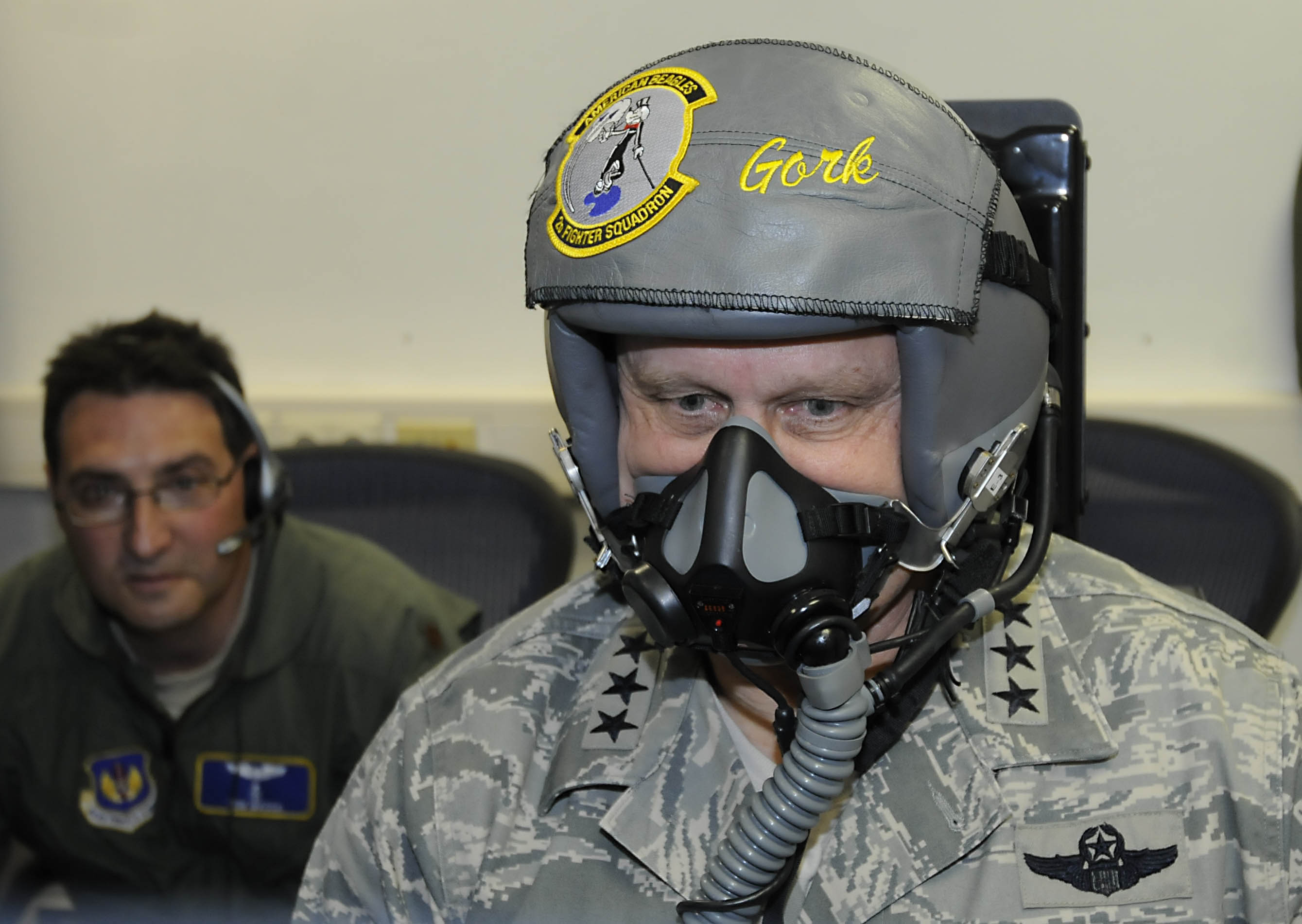 U.S. AIR FORCE ヘルメット Team Fairchild's AFE Airmen keep aircrew safe, equipment ready