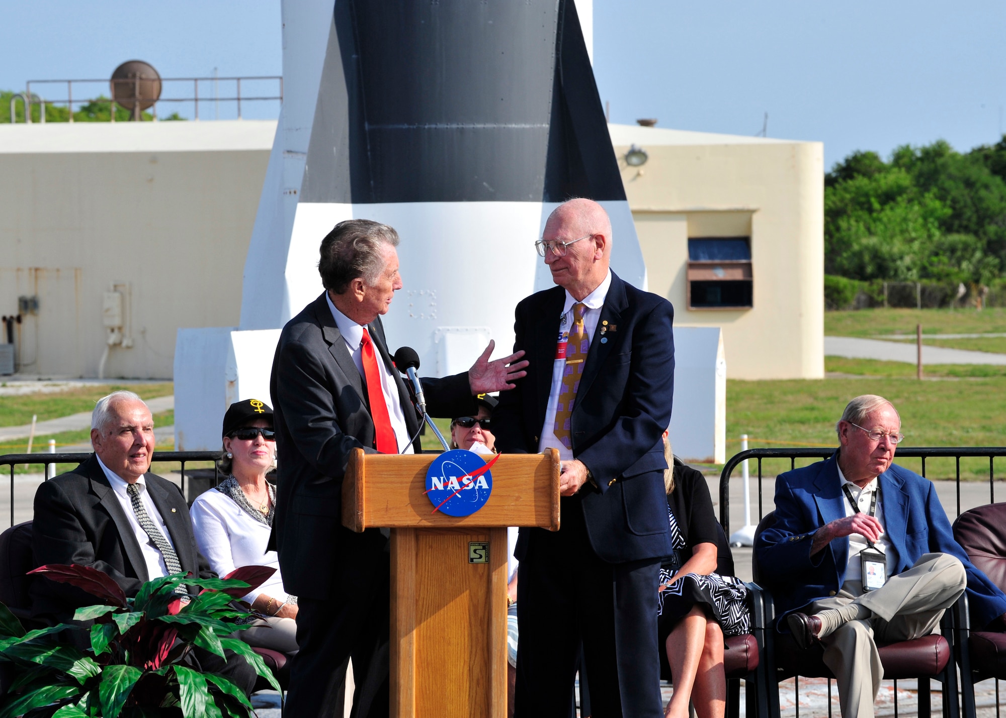 Jay Barbree, NBC Reporter, and Robert (Bob) Moser, former Lead Test Conductor,
remember May 5, 1961 and their participation with the launch during the celebration
of the 50th Anniversary of Commander Alan Shepard’s first space flight.