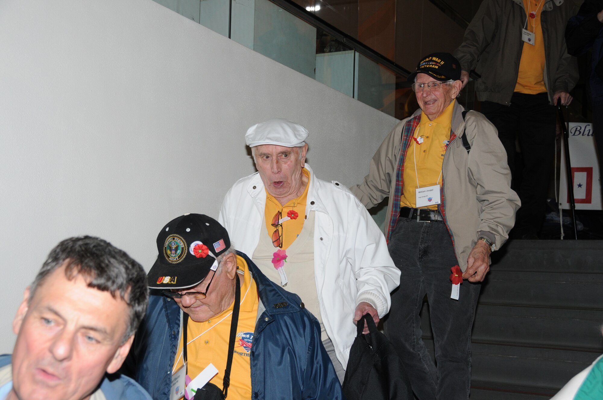 Northland World War II veterans are seen returning to Duluth International Airport, Duluth, Minn.  The veterans spent the day touring Washington D.C. to include visiting  the World War II memorial.  (U.S. Air Force photo by Master Sgt. Ralph J. Kapustka)