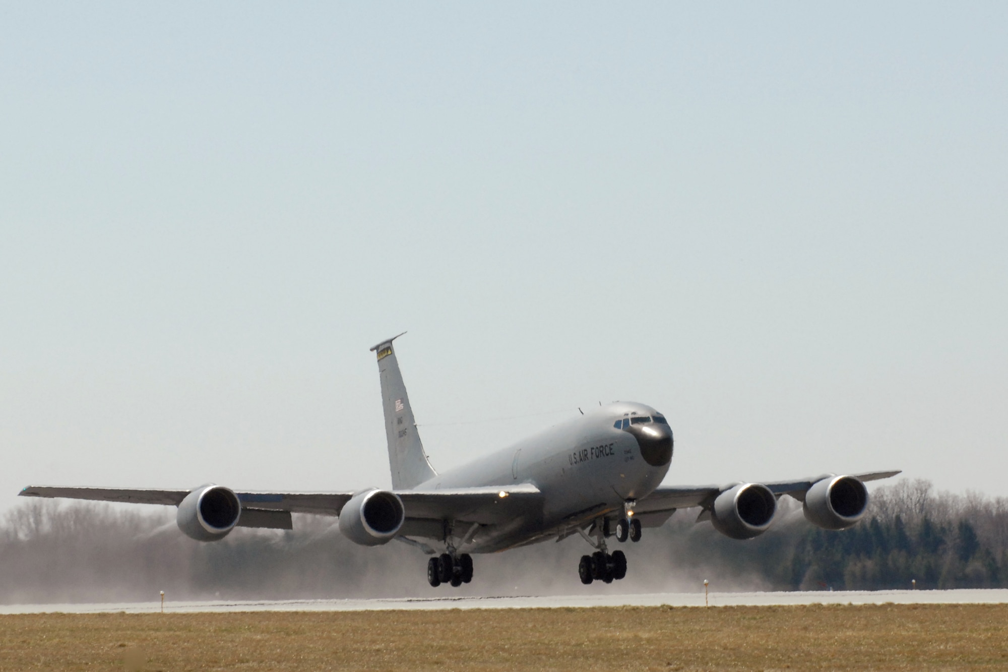 A KC-135 Stratotanker takes off April 14, 2011, from Selfridge Air National Guard Base, Mich. (U.S. Air Force photo/John S. Swanson)

