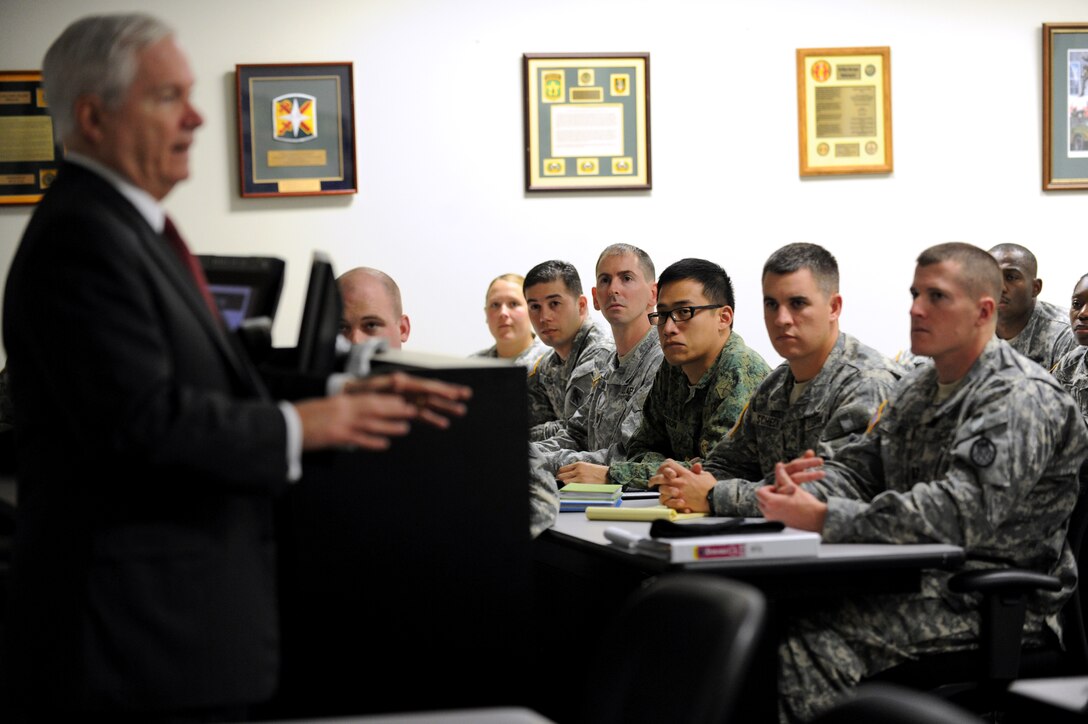 Defense Secretary Robert M. Gates speaks with students on Fort Leonard Wood, Mo.,  May 19, 2011.  