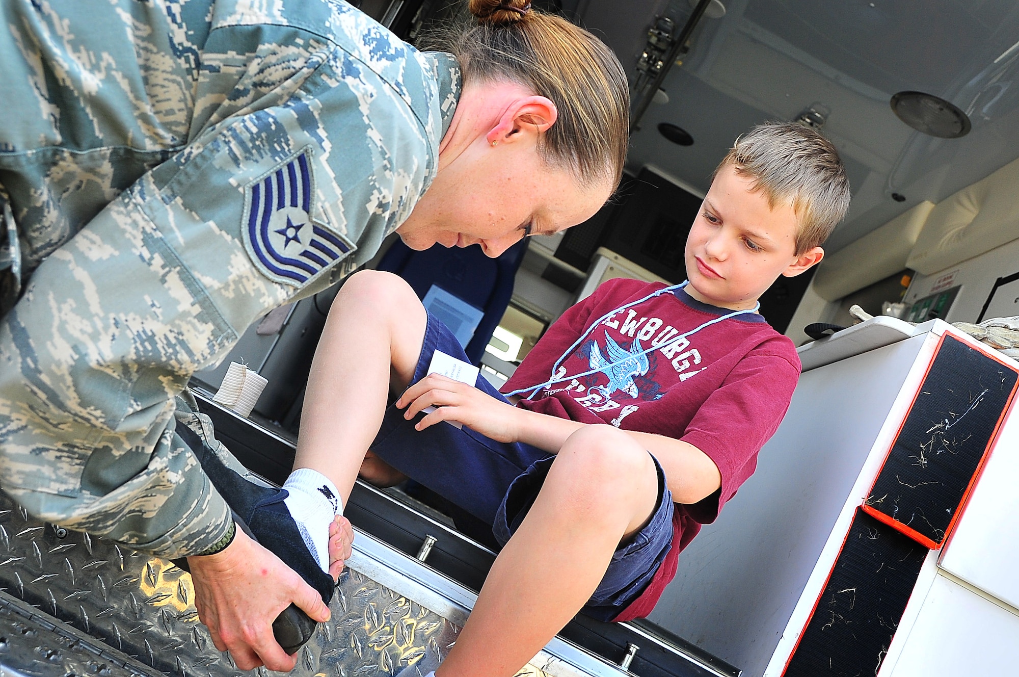 During an Emergency Management Exercise, Osan responders practiced a newly drafted humanitarian evacuation plan ‘Operation Tomdachi’ here May 23.  The scenario was fairly familiar…Japan experienced a devastating earthquake making it necessary for the Japanese people and Americans stationed in Japan to evacuate the region.  A plane full of Japanese and Americans stationed in Japan were simulated by kids from Osan Middle School.   The kids were armed with bags of simulated vomit and symptom cards placed around their neck, to exercise the processing line.   (U.S. Air Force Photo by/Staff Sgt. Daylena Gonzalez)