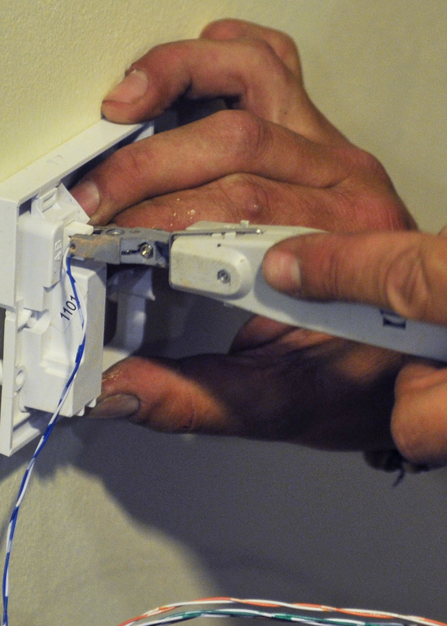 Free wireless coming to RAF Lakenheath dorms > Royal Air Force