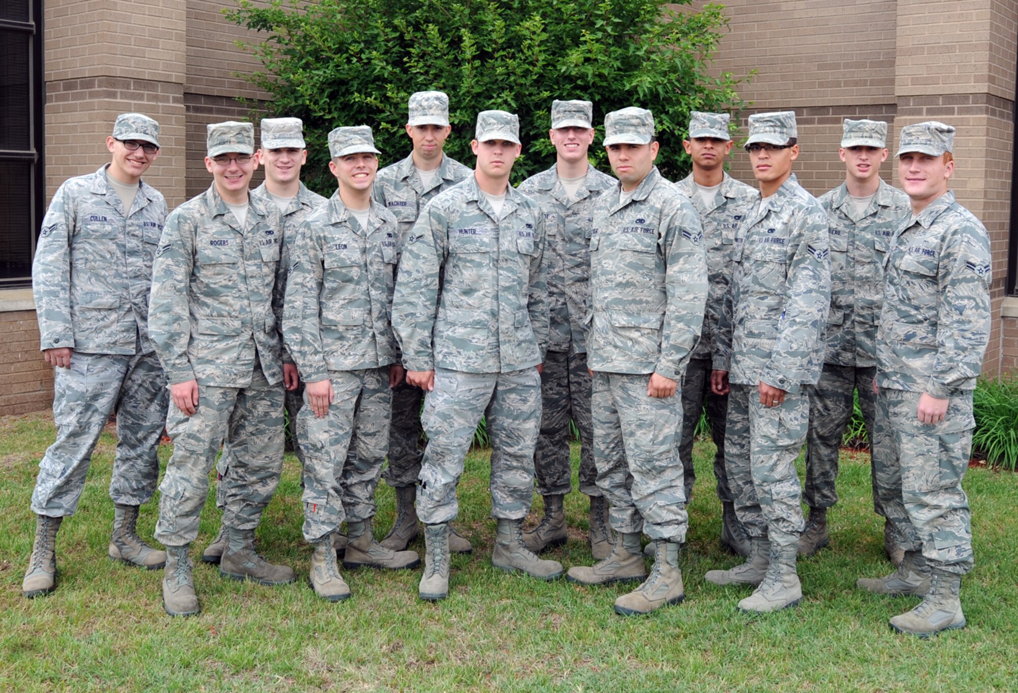 Congratulations to Team McConnell’s newest First Term Airman’s Center graduates who graduated June 26, 2011, at McConnell Air Force Base, Kan. Front row: Airmen 1st Class Tanner Rogers, Ryan Leon, Airman Brandon Hunter, Airmen 1st Class Eddie Del Villar, Monte Livingston and Jeremy Sanchez. Second Row: Airmen 1st Class Brandon Cullen, Cody MacCombs, Brent Wachter, Joseph Brandt, Nicholas Burns and Brien Mageau. (U.S. Air Force photo/Staff Sgt. Dallas Edwards) 