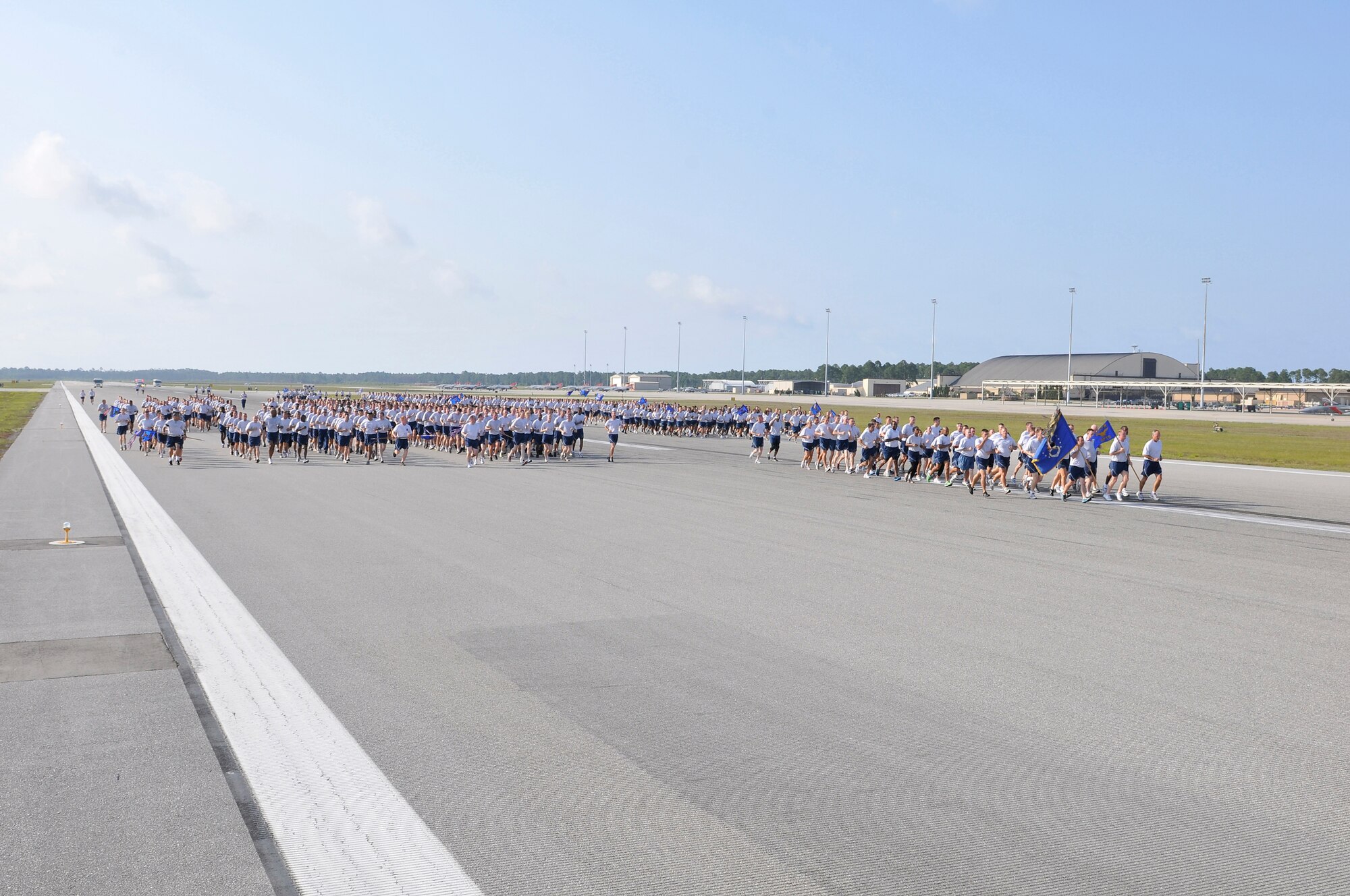 Brig. Gen. James S. Browne, 325th Fighter Wing commander, leads members
of Team Tyndall in a wing run to kick off Safety Day and the official start
of the 101 Critical Days of Summer May 27. The 101 Critical Days of Summer
typically run from Memorial Day to Labor Day, Air Force-wide. (U.S. Air Force photo by Lisa Norman)

