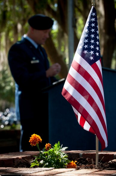 Col. Randall Richert, 820th Base Defense Group commander, begins his speech during a Memorial Day ceremony at the Sunset Hill Cemetery in Valdosta, Ga., May 30. Colonel Richert was the only active duty service member to speak during this local event. (U.S. Air Force photo/Senior Airman Benjamin Wiseman)(RELEASED) 