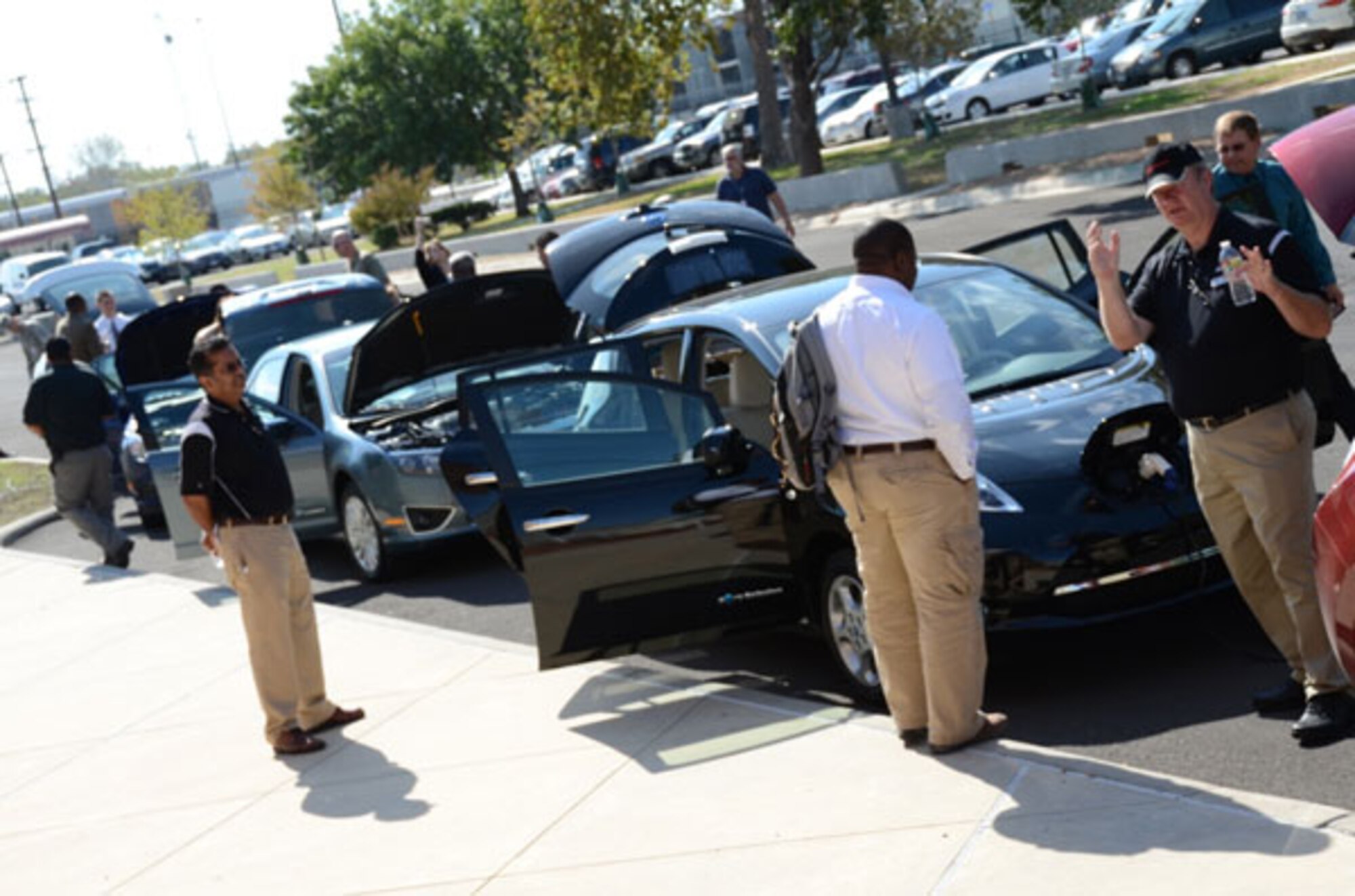 Nearly 200 military personnel, civilians and contractors were on-hand to explore the latest in automotive hybrid technology during the Energy Efficient Auto Expo hosted by the Air Force Real Property Agency in San Antonio, Texas.