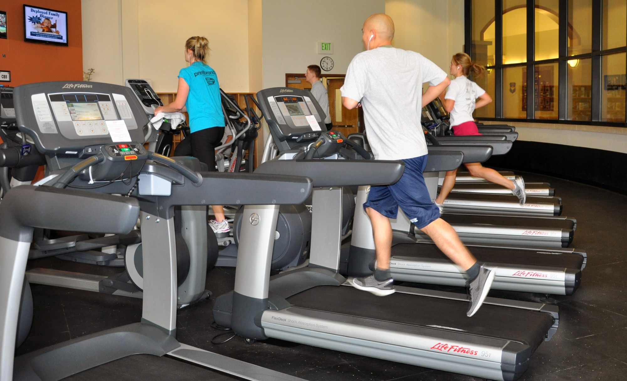 LAUGHLIN AIR FORCE BASE, Texas — Laughlin personnel take advantage of new treadmills at the Losano Fitness Center here. The fitness center received new equipment through an Office of the Secretary of Defense funding initiative for replacement of old fitness equipment. (U.S. Air Force photo/2nd Lt. James Ramirez)
