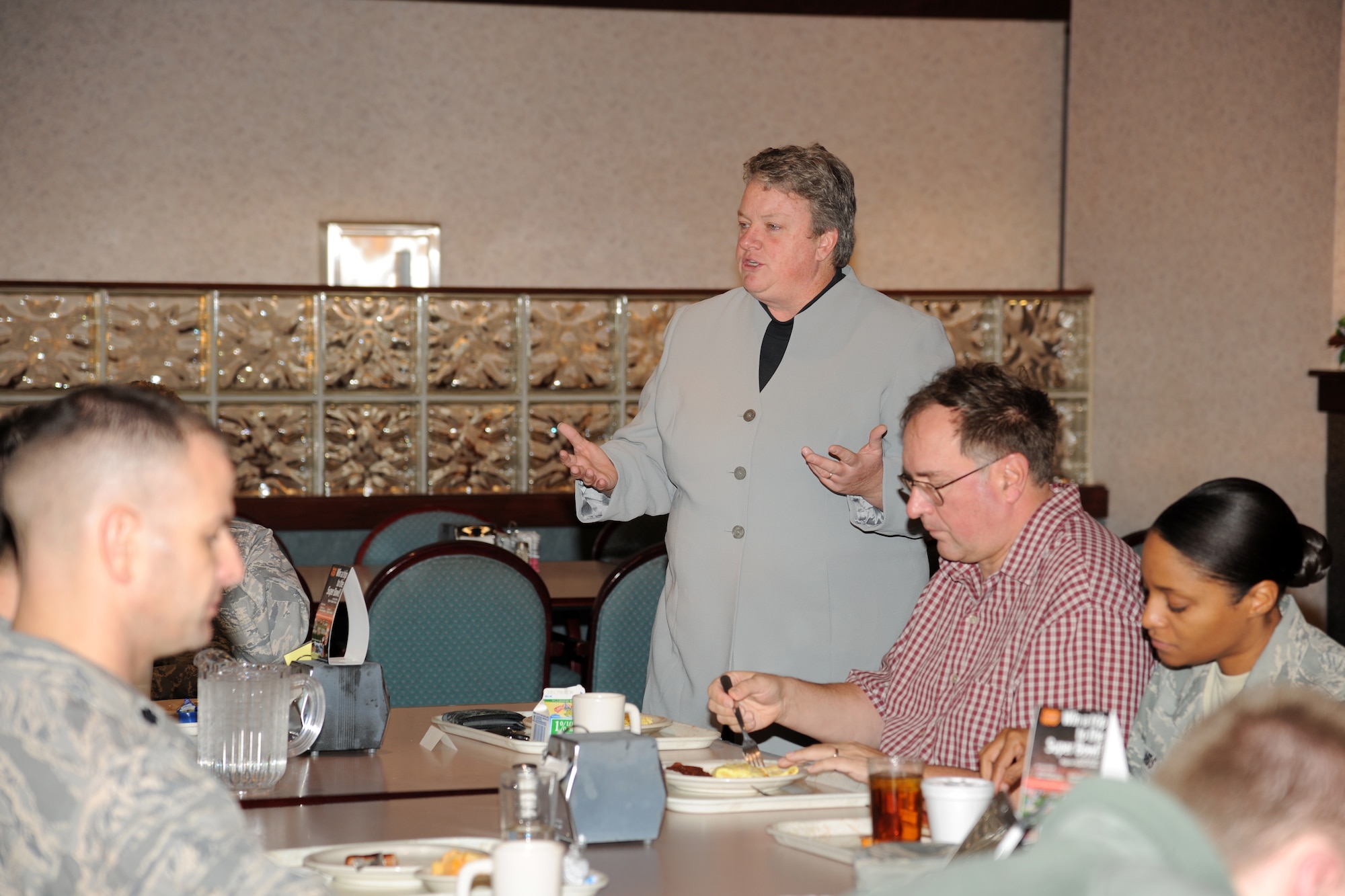 Virginia Regorrah, of the U.S. Army Corps of Engineers, speaks to members of
the 319th Air Base Wing about the impact of donating to the Combined Federal
Campaign of the Red River Valley on Nov. 8 at Grand Forks Air Force Base,
N.D.  Last year the campaign raised nearly $241,000 and allowed donors to
choose from more than 3,000 charities.  This year's goal for Grand Forks is
$50,000. (U.S. Air Force Photo by Airman 1st Class Ashley N. Taylor)
