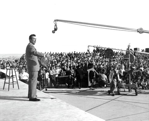 Popular entertainer “Tennessee Ernie” Ford filmed an episode of his NBC television program on the ramp in front of the maintenance and modification hangar (Hangar 1600) on November 10, 1960. (Photo courtesy of AFFTC History Office) 