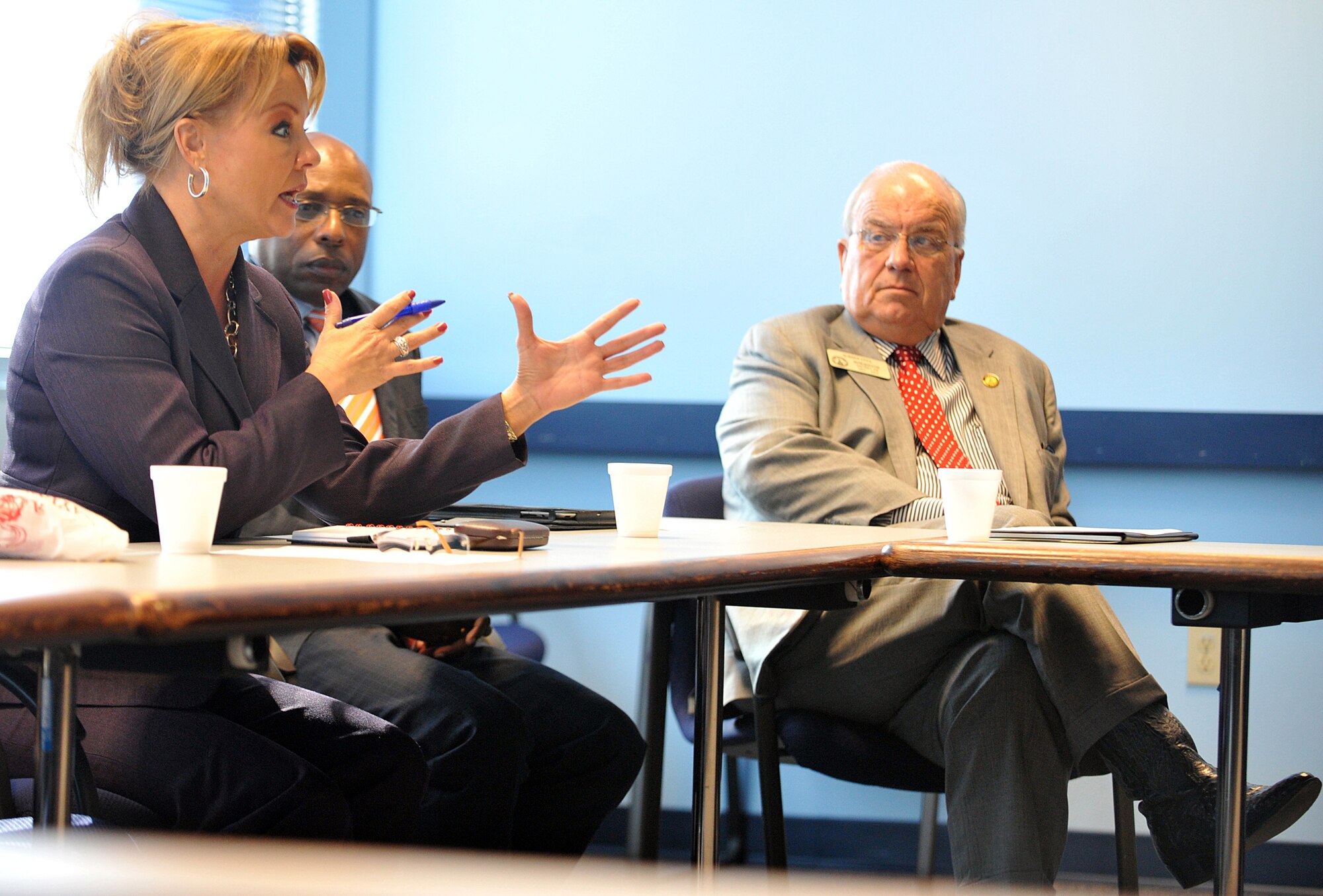Mary Therese Tebbe, 21st Century Partnership, discusses innovative ways to increase participation in Robins’ Mass Transit program Oct. 24 during a two-day Air Force Smart Operations Mass Transit event at the Museum of Aviation. U. S. Air Force photo by Tommie Horton  