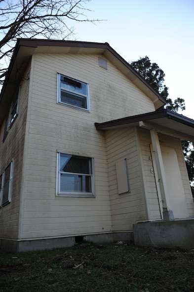 Buildings in the 20 area housing await demolition here Nov. 14, Misawa Air Base, Japan. These buildings have been uninhabited since 2005 when they were used by the Misawa Inn for family pet lodging. (U.S. Air Force photo/Airman 1st Class Kia Atkins) 
