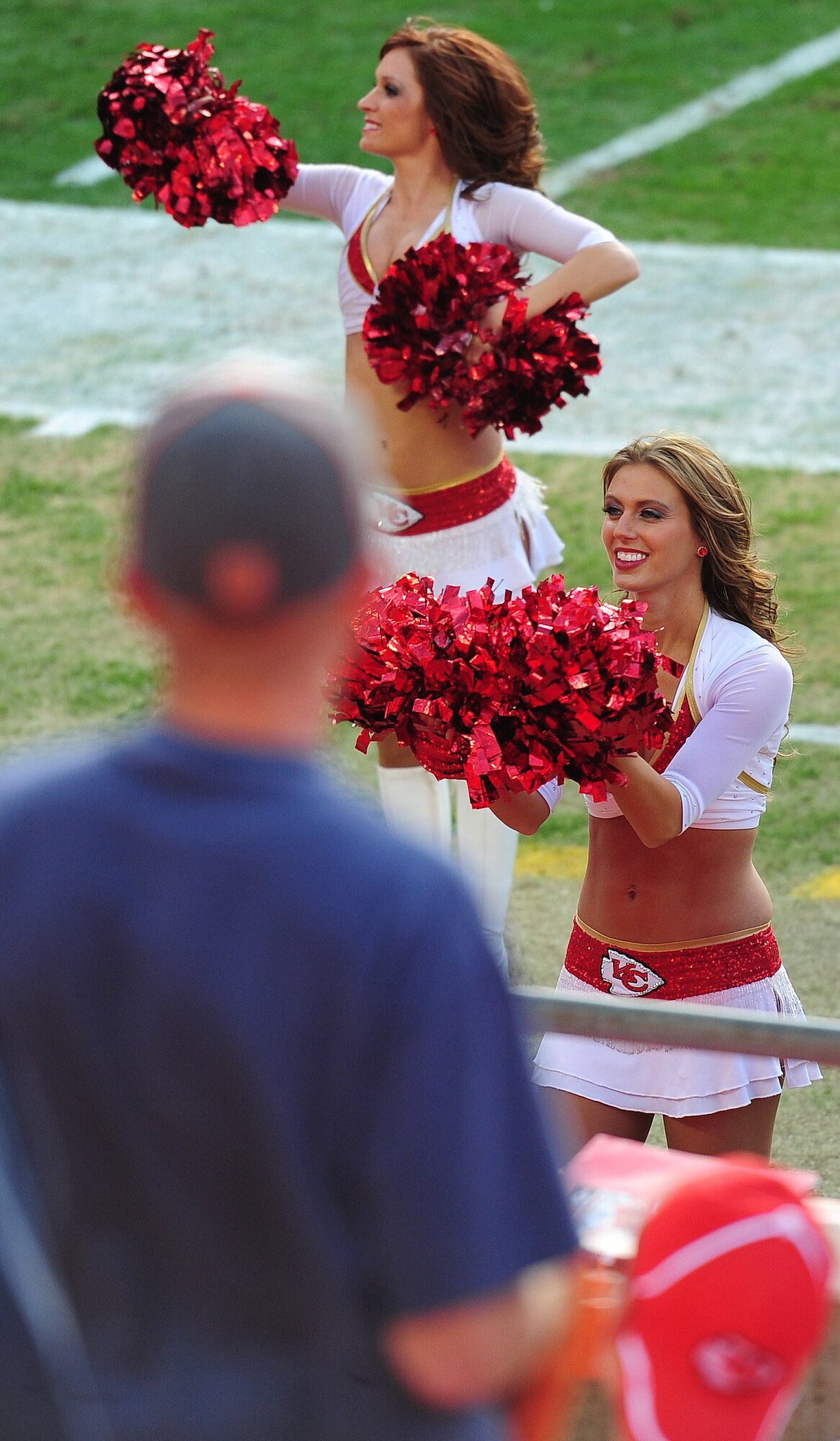 KANSAS CITY, Mo. -- Kansas City Chiefs Cheerleaders pump up the crowd during a K.C. Chiefs American Football Conference West game against the Denver Broncos at Arrowhead Stadium Nov. 13. The Broncos beat the Chiefs 17-10 to clinch a week-long AFC West lead. (U.S. Air Force photo/Senior Airman Nick Wilson)