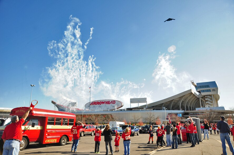 KANSAS CITY, Mo. -- Fans shout and cheer as a B-2 Spirit from the 509th Bomb Wing flies overhead Arrowhead Stadium, during the national anthem here Nov. 13. Air Force flyovers take place at various sporting events to demonstrate air power, increase Air Force interest, stir patriotism and recruit future Airmen. (U.S. Air Force photo/Senior Airman Nick Wilson)