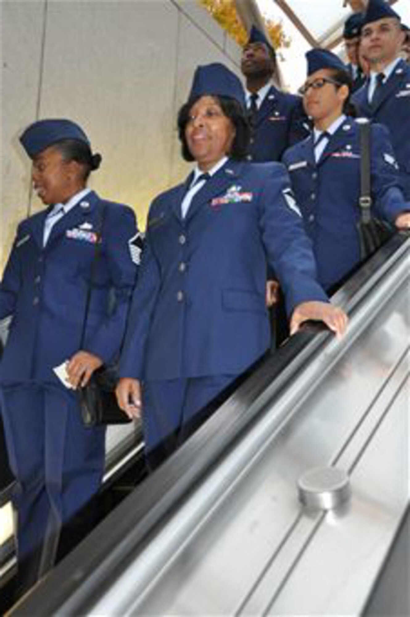 Eager Dobbin’s reservists travel to the Pentagon via the Metro Rail System on the morning of Nov 14. Participants were selected to attend the two-day orientation held at the Pentagon covering an array of topics including headquarters policy integration, military construction projects, General officer management programs, Reserve medical initiatives and high-level inquiry programs. (U.S. Air Force photo/Senior Airman Chelsea Smith)