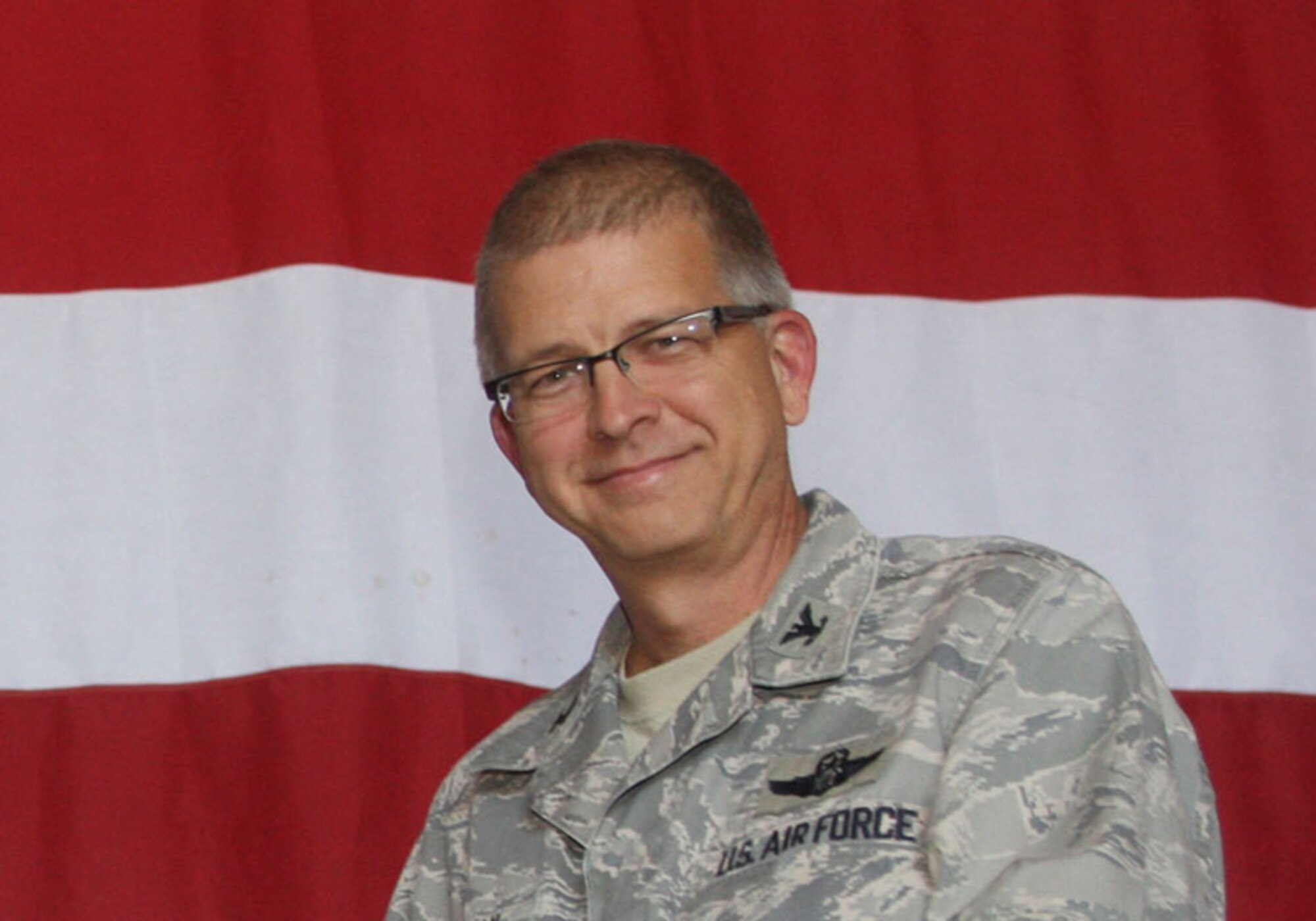 As Dobbins enters the final days of the year, Col. Tim Tarchick, 94th Airlift Wing commander, and his wife Cindee, would like to wish everyone the very best this holiday season. "Thank you for your courage and selfless service," said Tarchick. "You are tremendous Airmen and I am proud to serve with you." (U.S. Air Force photo/Don Peek)