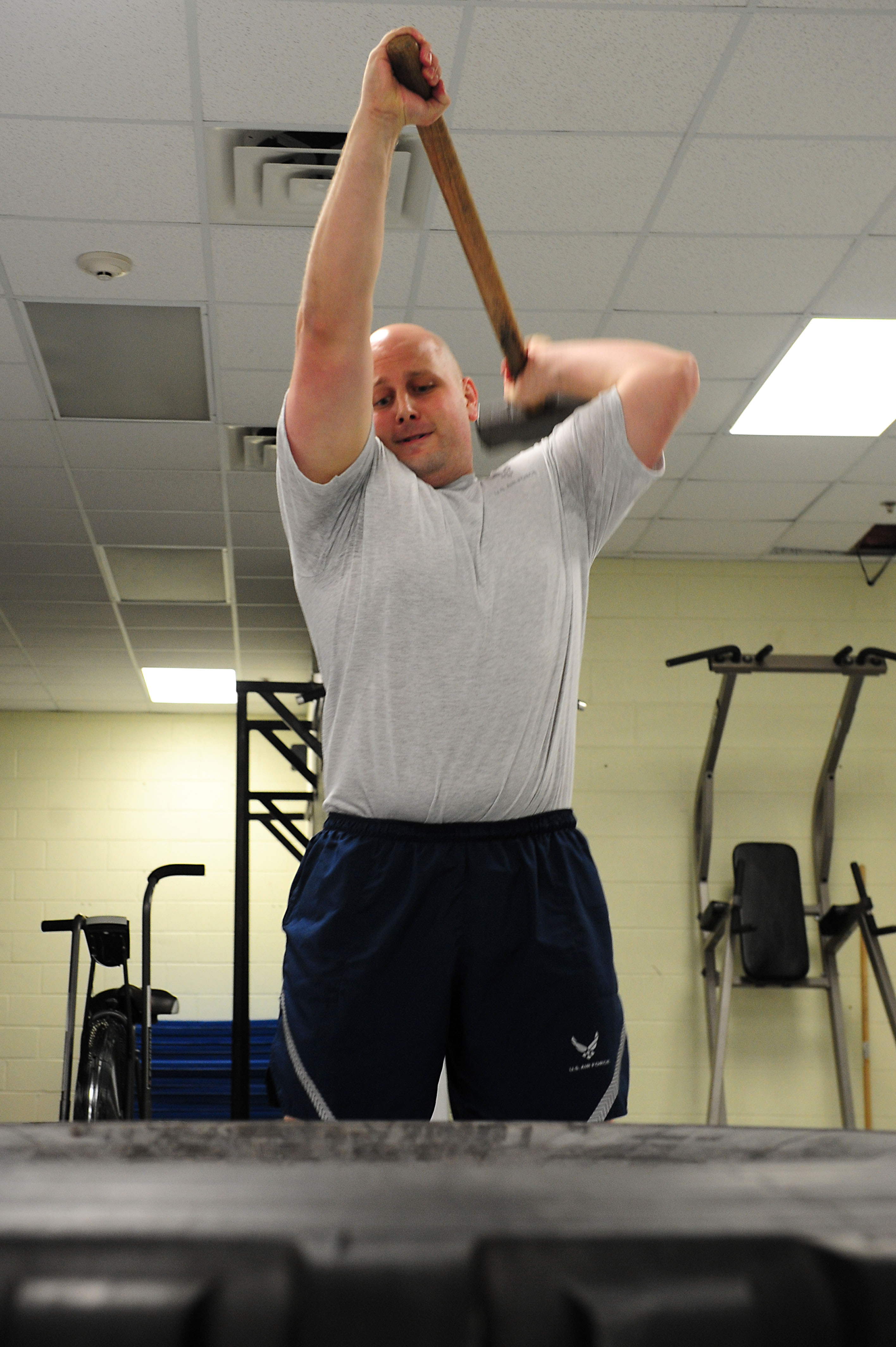 The road to fitness: One Airman's drive to get fit, inspire others > Joint  Base Charleston > Display