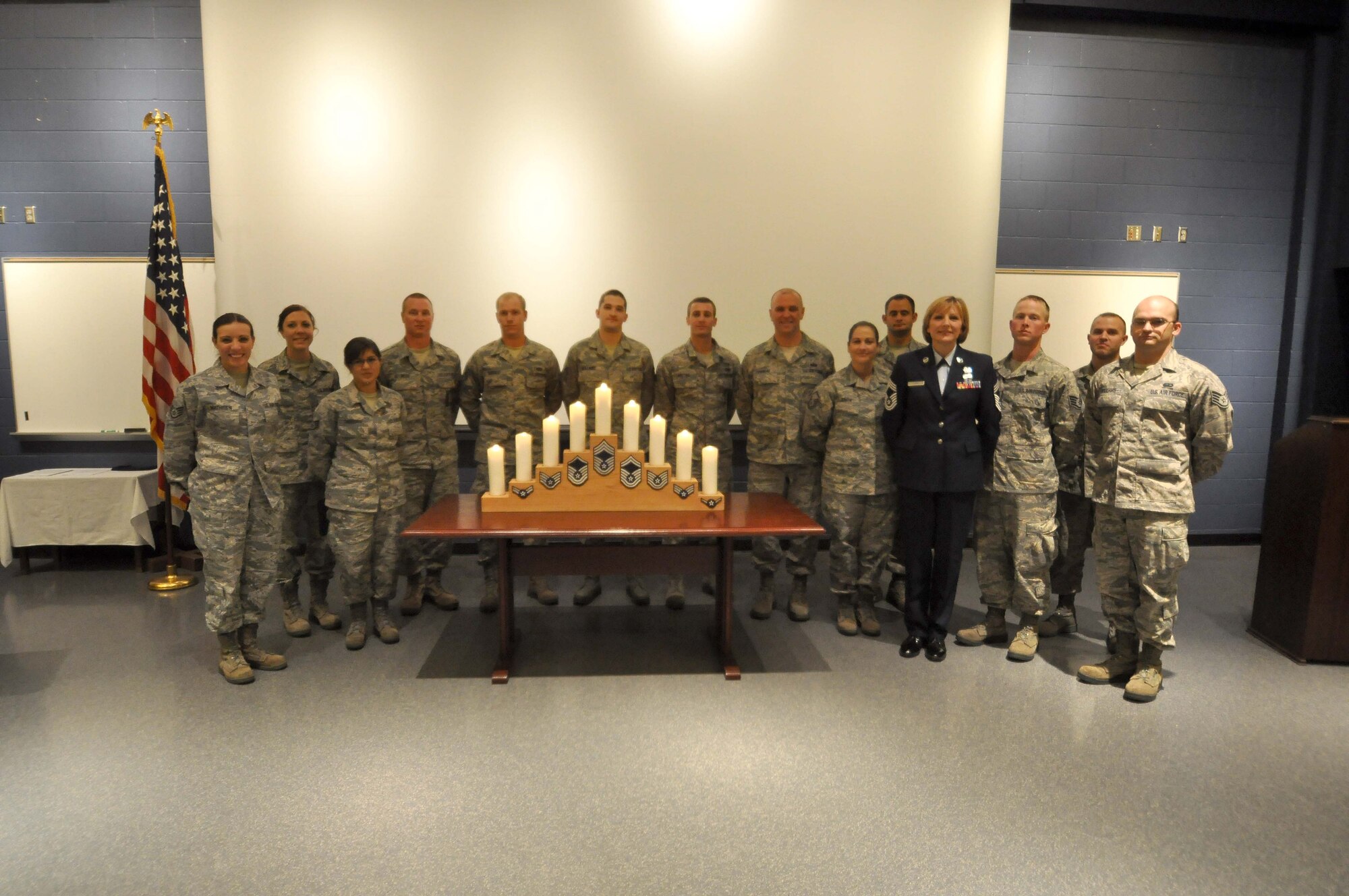 New NCO's are inducted during the 934th Airlift Wing Recognition Ceremony.Minneapolis ARS MN. (Air Force Photo/TSgt Bob Sommer)