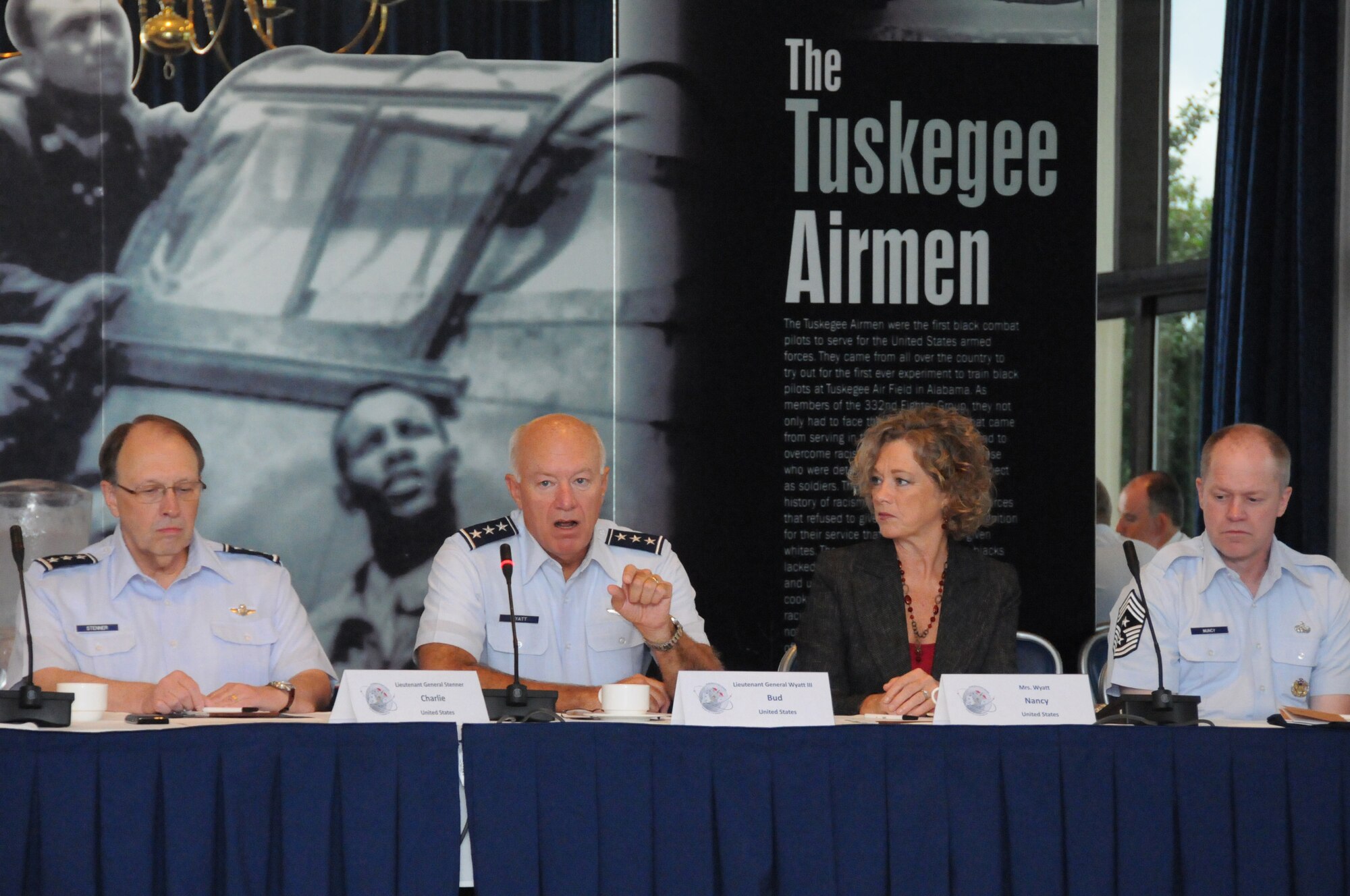 Lt. Gen. Harry Wyatt, Director of the Air National Guard, Washington, D.C. speaks to senior leaders during the International Air Reserve Symposium at Joint Base Anacostia Bolling, Washington, D.C. on Sep. 28. The International Air Reserve Symposium is a voluntary gathering of senior Air Force Reserve representatives from global Air Forces and Air Components.  (National Guard photo by Tech. Sgt. Melissa E. Chatham) (Released) 