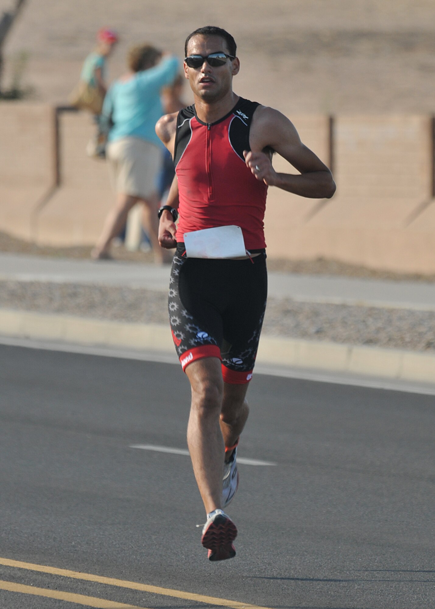 KIRTLAND AFB, N.M. -- Randy Arriola of Albuquerque finished second overall in 55 minutes, 11.4 seconds. (Photo by Todd Berenger)