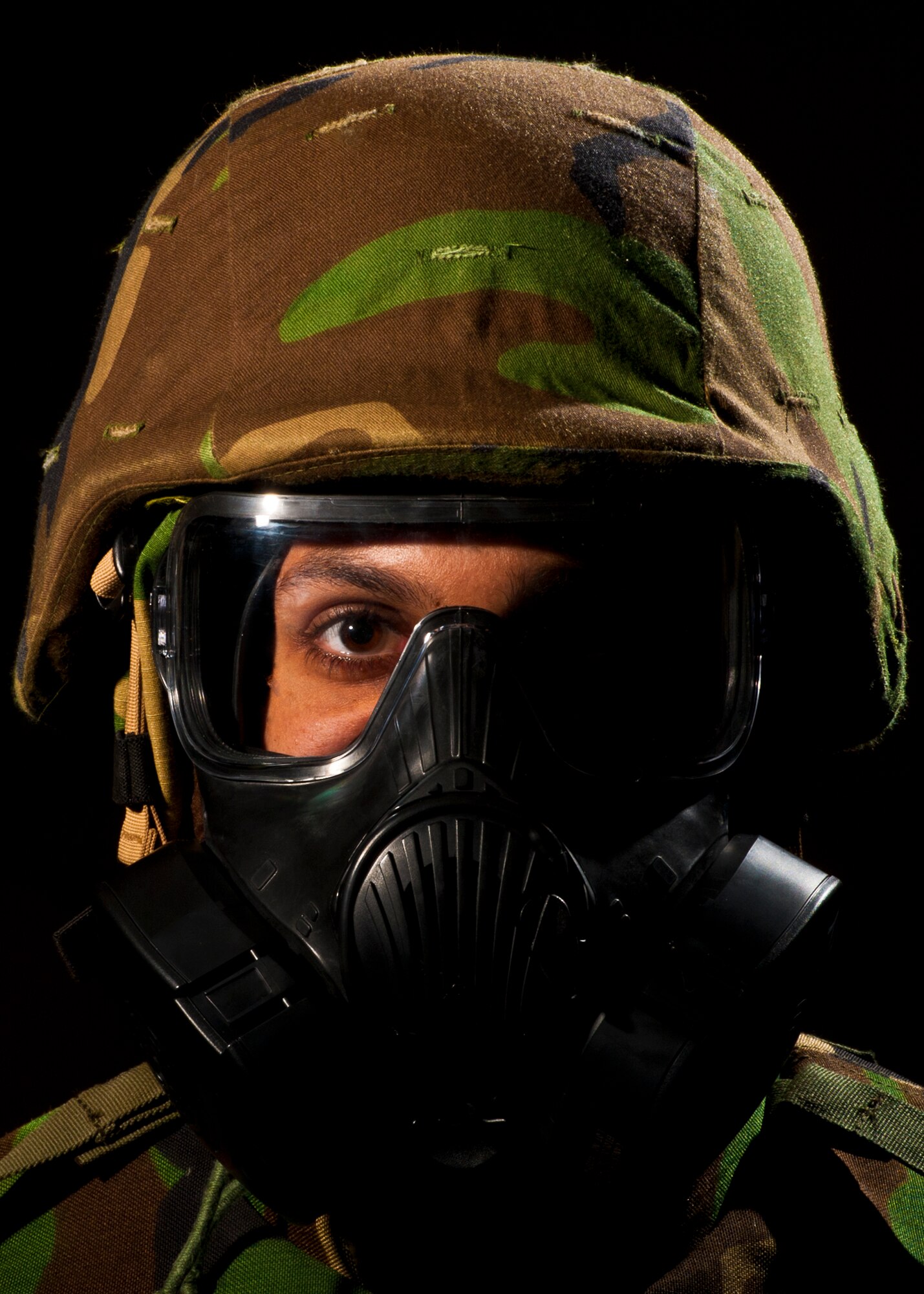 Eglin’s operational readiness inspection begins Oct. 20.  Donning the gas mask and wearing it in a combat environment are inspectable measures during the Phase II portion of the ORI.  Gas masks should be inspected every six months in peacetime and every seven days in a combat environment.  (U.S. Air Force photo/Samuel King Jr.)