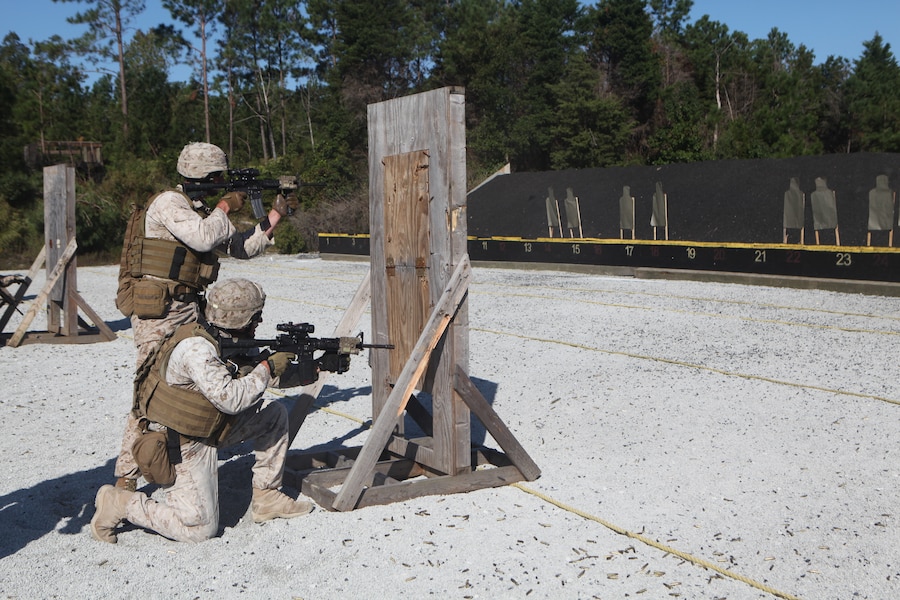 Marines with Headquarters and Service Company, 1st Battalion, 2nd Marine Regiment, currently attached to the 24th Marine Expeditionary Unit, take part in the Special Operations Training Group’s Security Element Course Oct. 7 at Stone Bay’s Multipurpose Range.  The course focuses on close quarters tactics and shooting drills required to conduct a Visit, Board, Search, and Seizure (VBSS), and serves as a stepping stone to further VBSS training scheduled in the coming months.  The 24th MEU is scheduled to deploy early next year with 1st Battalion, 2nd Marine Regiment as their Battalion Landing Team.