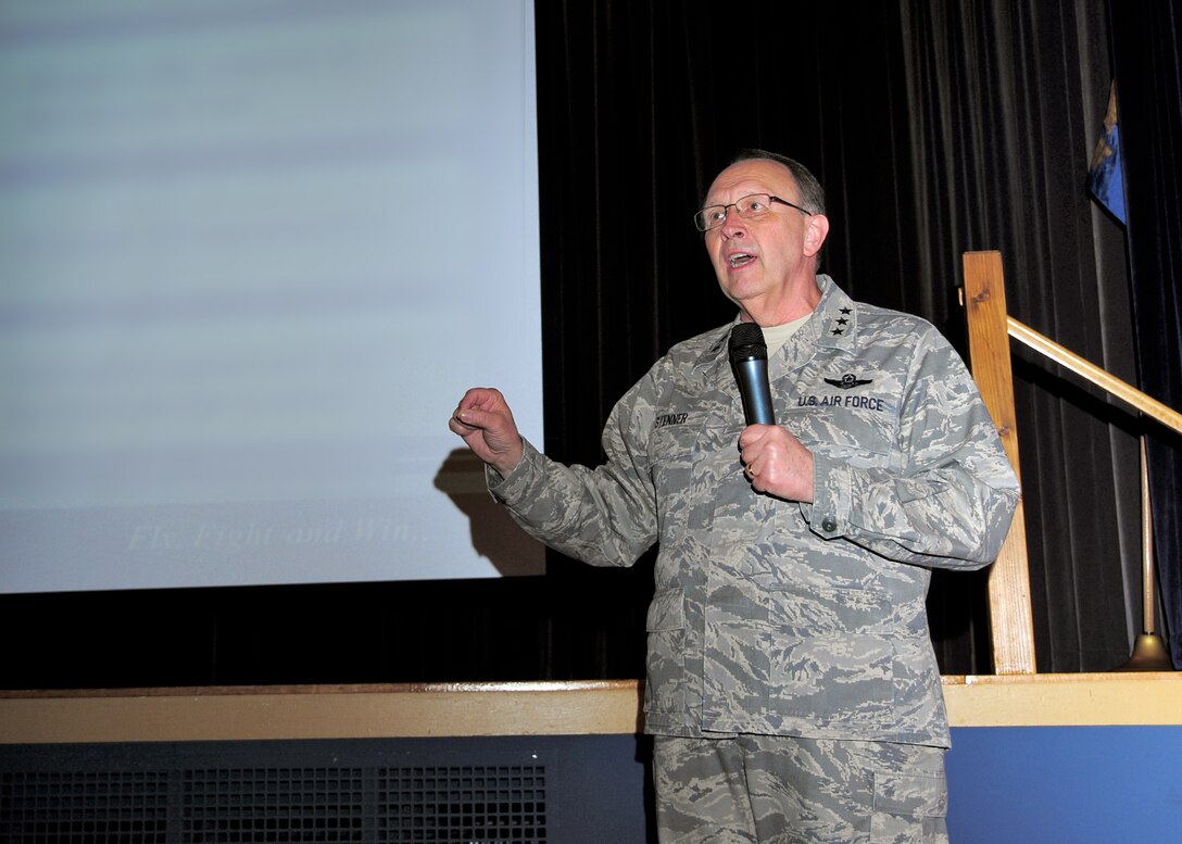 Air Force Reserve Command Lt. Gen Charles Stenner speaks during a town hall meeting to the members of the 914th Airlift Wing during his visit to the Niagara Falls Air Reserve Station, October 1, 2011. This was one of several bases that Gen. Stenner visited during the weekend. (U.S. Air Force photo by Senior Airman Jessica Snow)