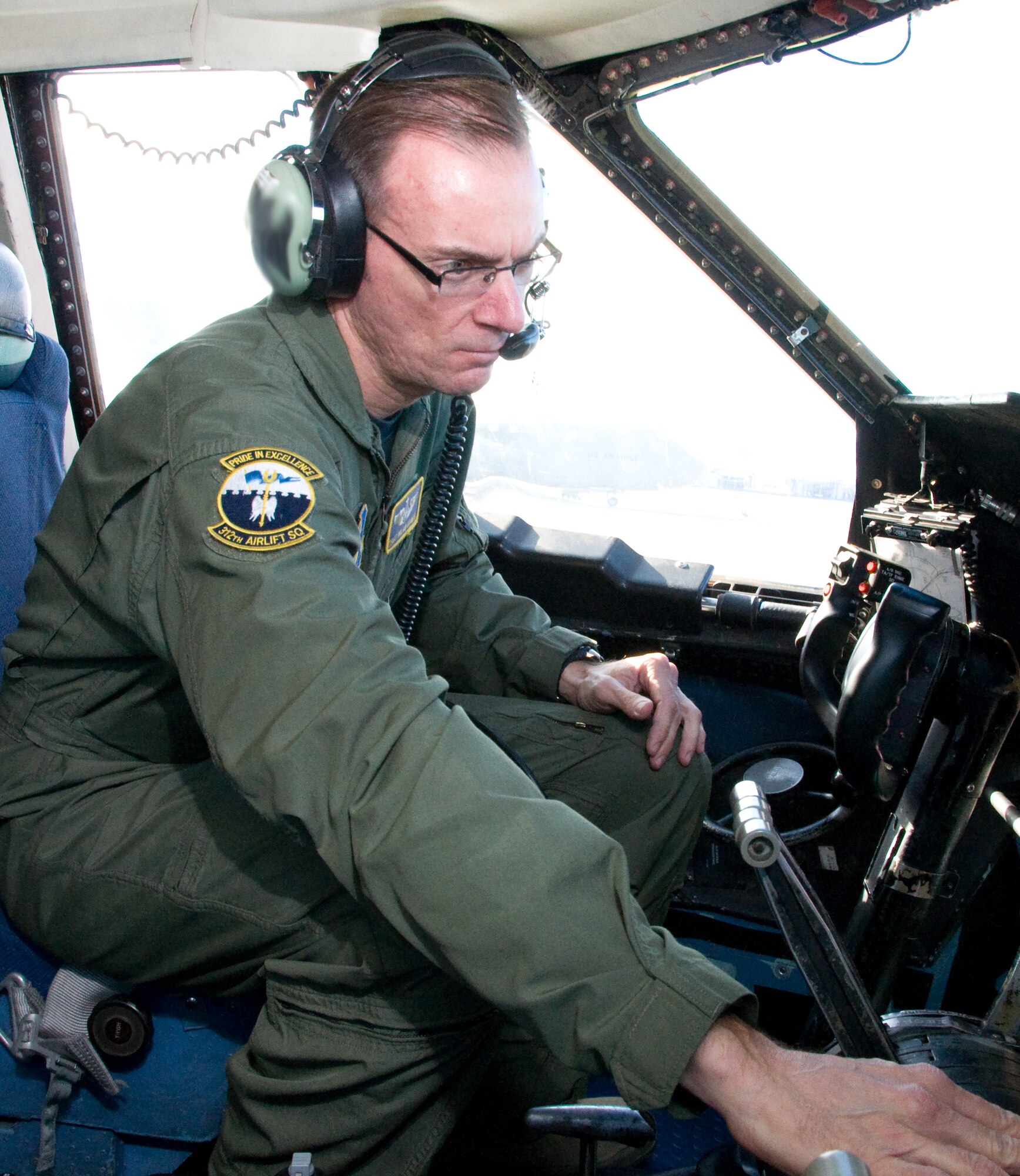 Tech. Sgt. Milan Gonos, 312th Airlift Squadron flight engineer, conducts a
pre-flight inspection Tuesday on a 1970 C-5 Galaxy at Travis. The flight is
part of an acceptance inspection on a recently modified C-5, conducted by a
specially trained and certified crew, to make sure it is airworthy. If it is
deemed airworthy, it will be bought back from Lockheed-Martin by the Air
Force. (U.S. Air Force photo/Staff Sgt. Timothy Boyer)
