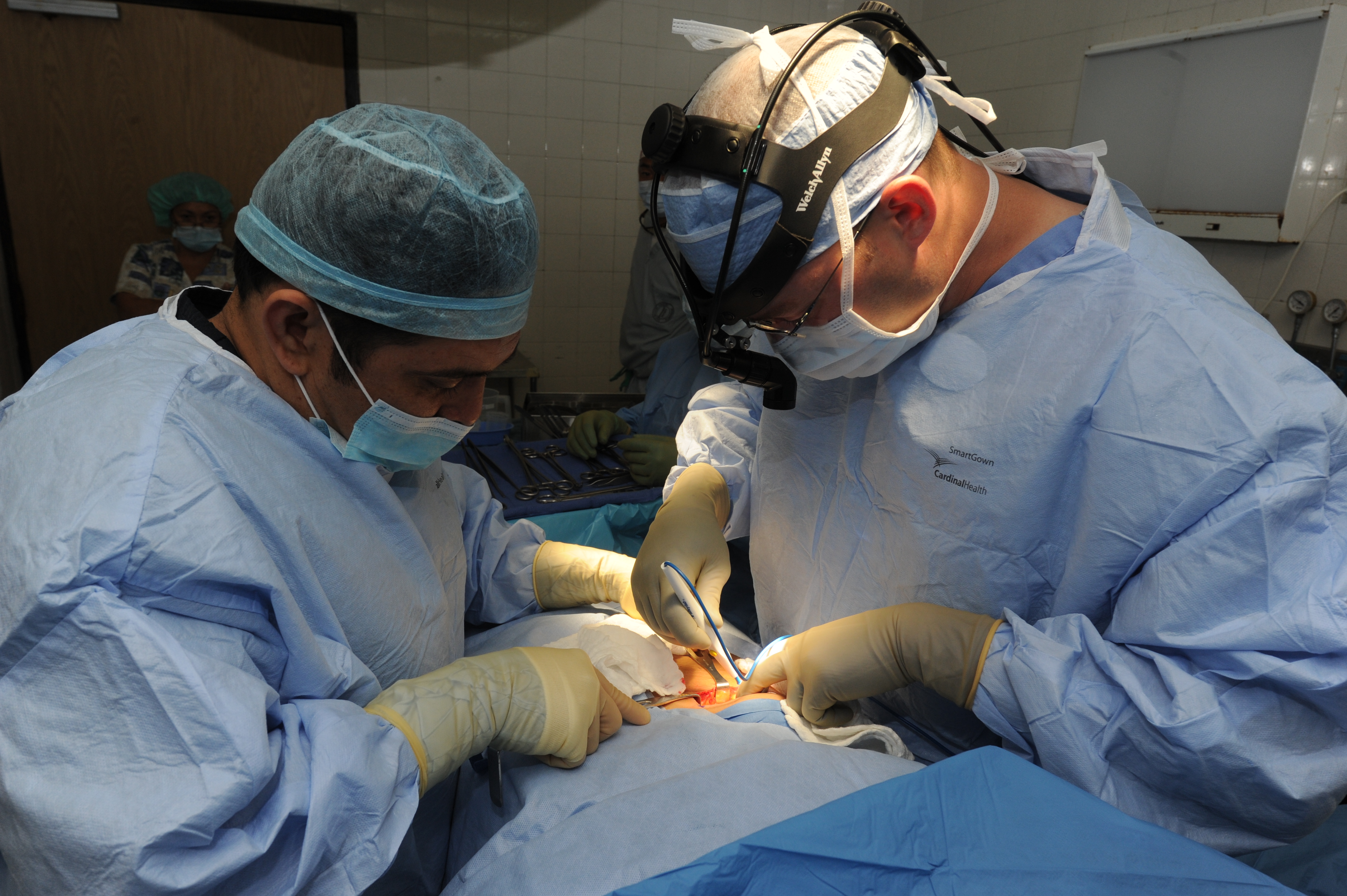 Joint Surgical Team Honduran Doctors Pair Up For Surgery Joint Task Force Bravo News