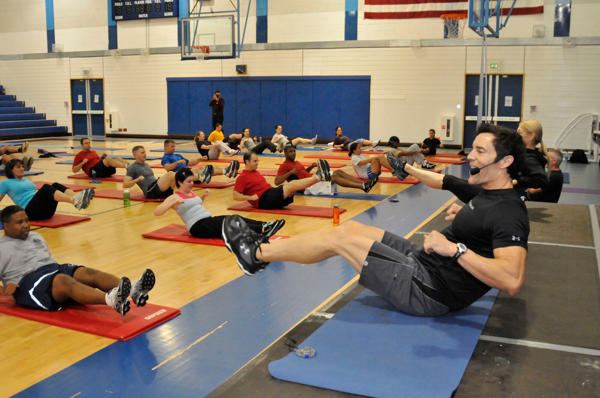 Fitness guru visits Lakenheath > Royal Air Force Lakenheath > Article